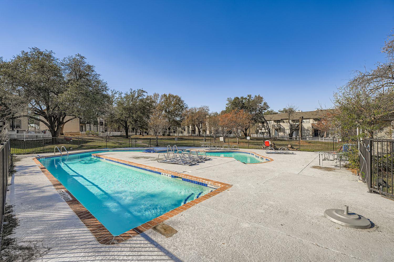 1827 River Crossing Cir # C, Austin, TX 78741