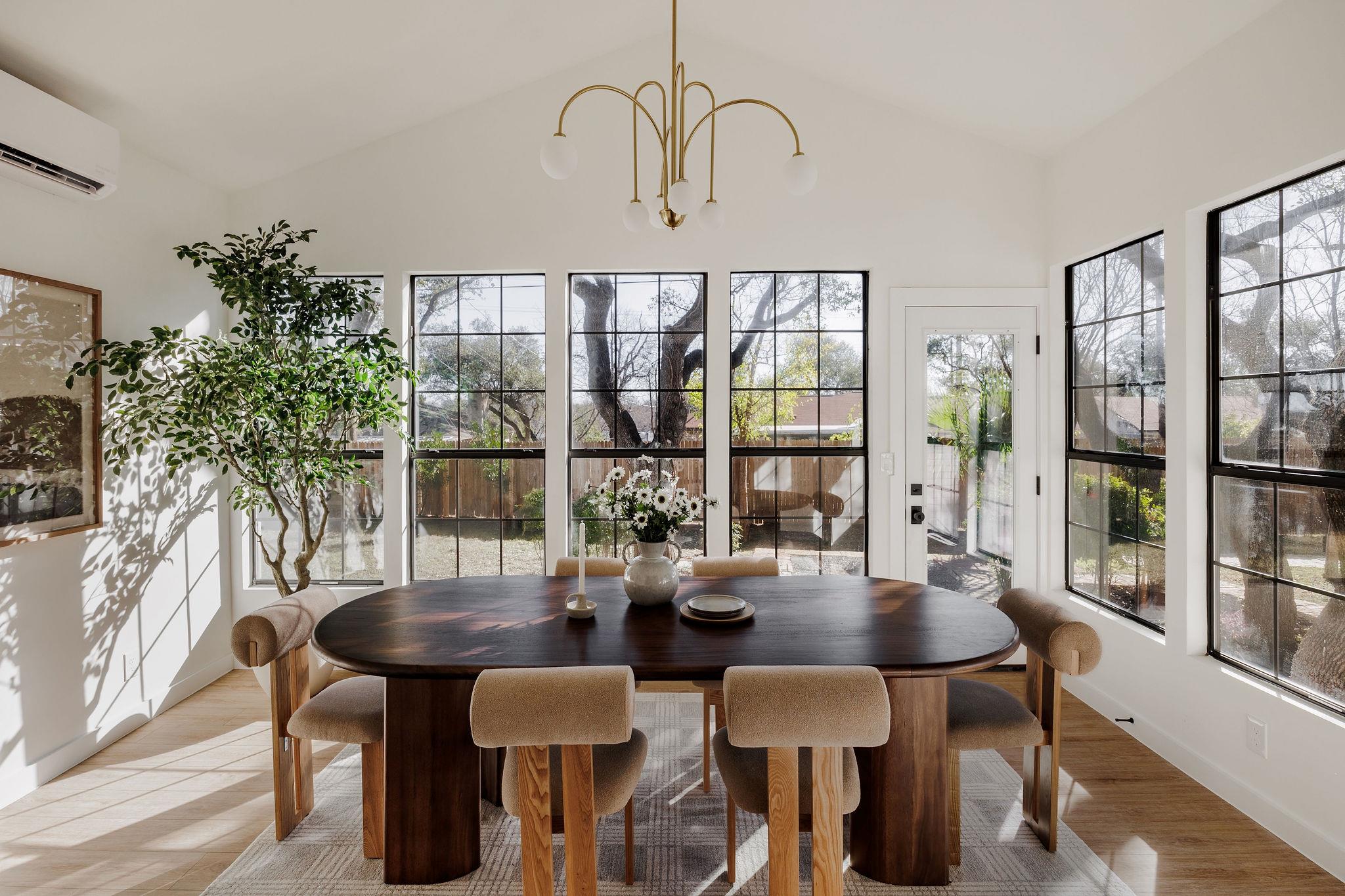 11403 Circle Bend Dr, Austin, TX 78758