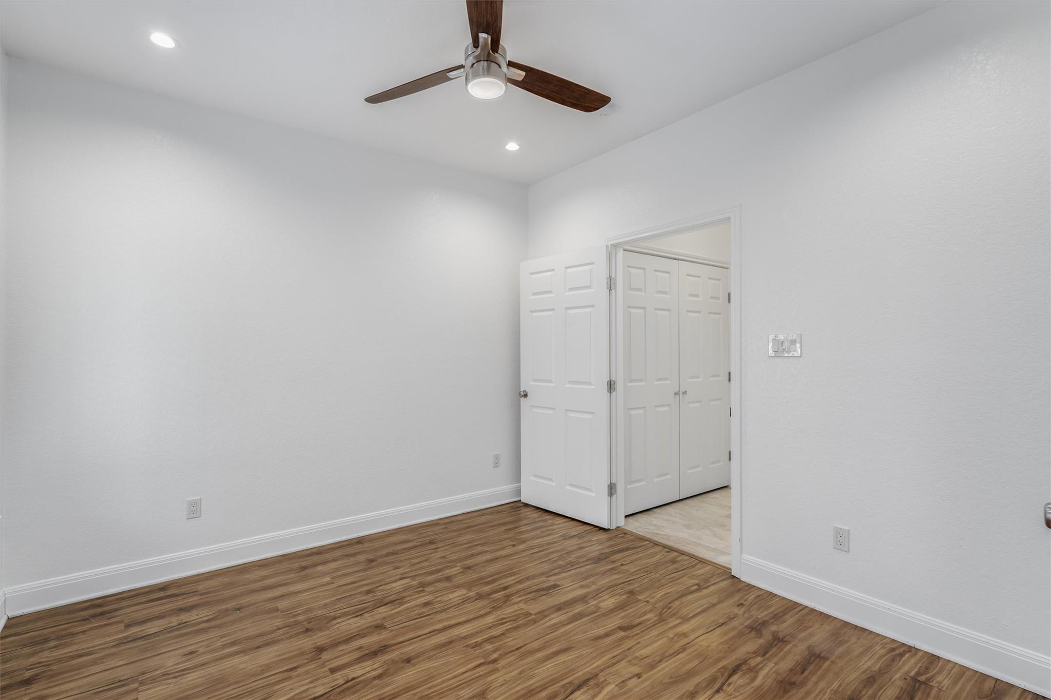 201 E 35th St # B, Austin, TX 78705