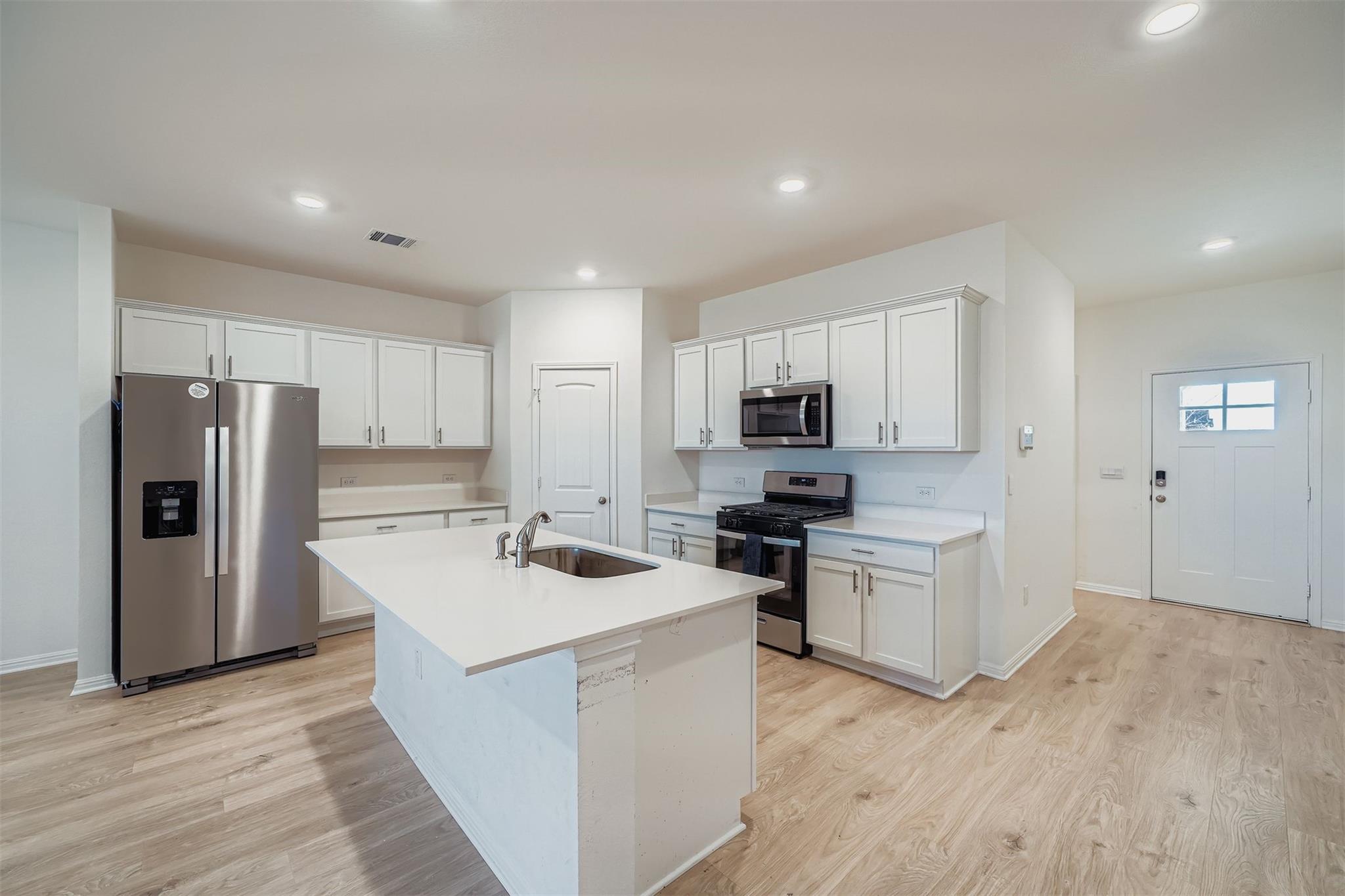 1949 Bovine Pass, Leander, TX 78641