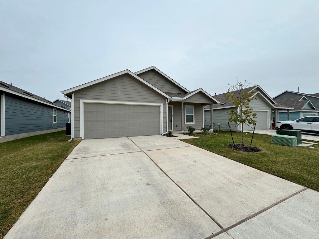 109 Little Sparklers Loop, Hutto, TX 78634