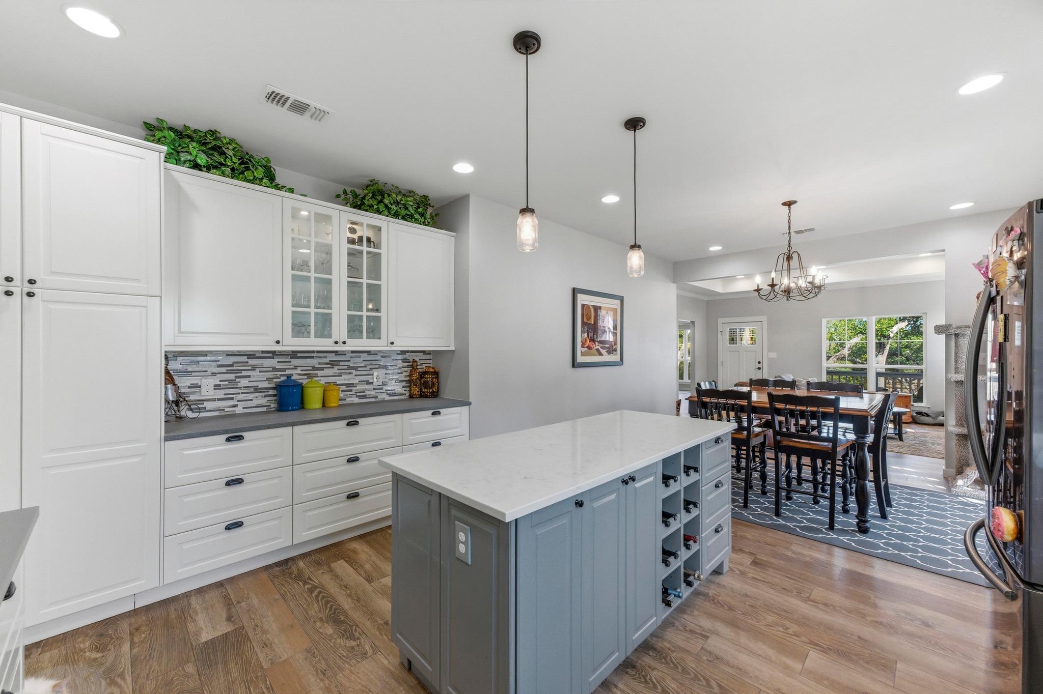 655 Cascade Trl, San Marcos, TX 78666