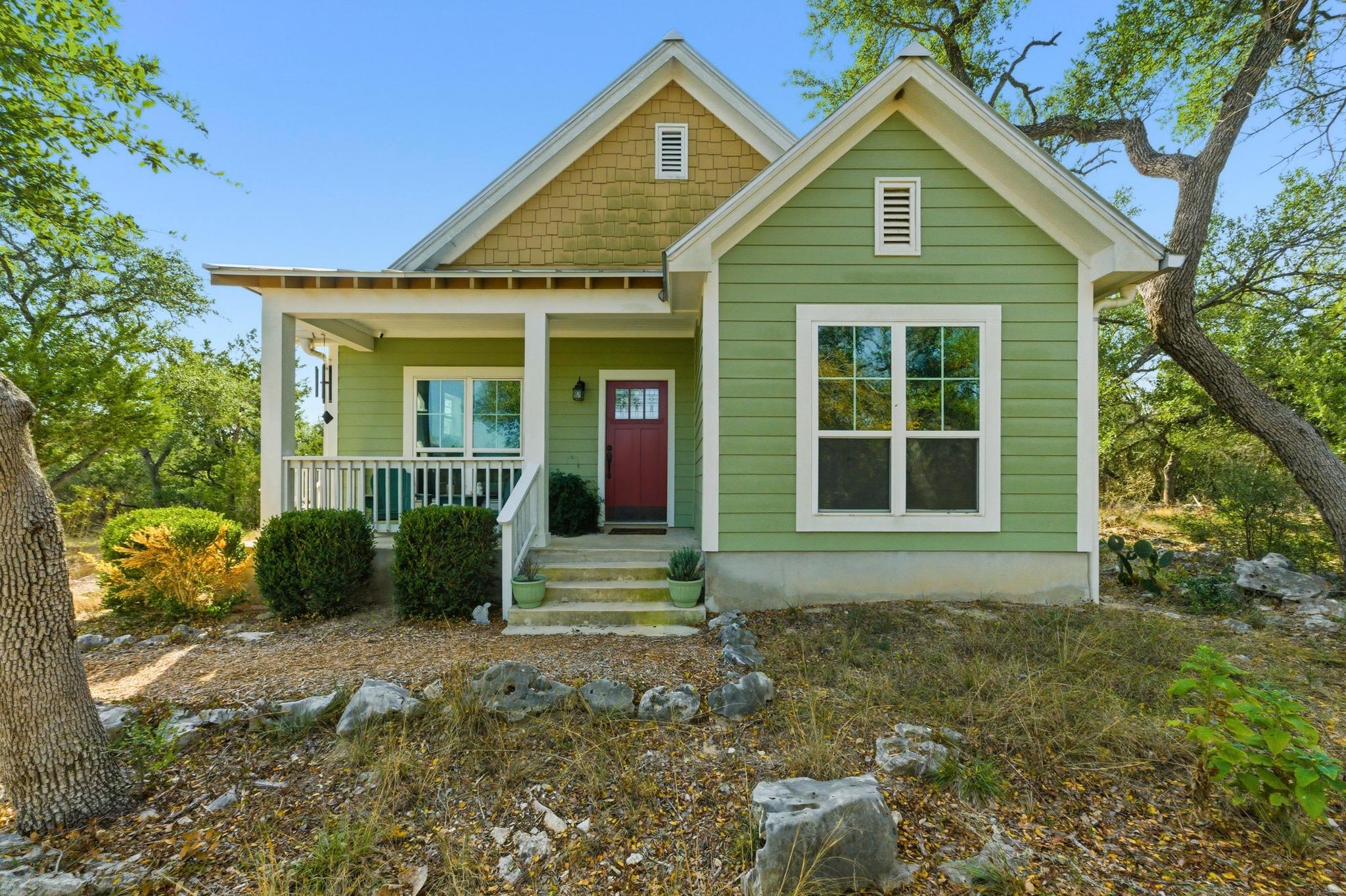 655 Cascade Trl, San Marcos, TX 78666