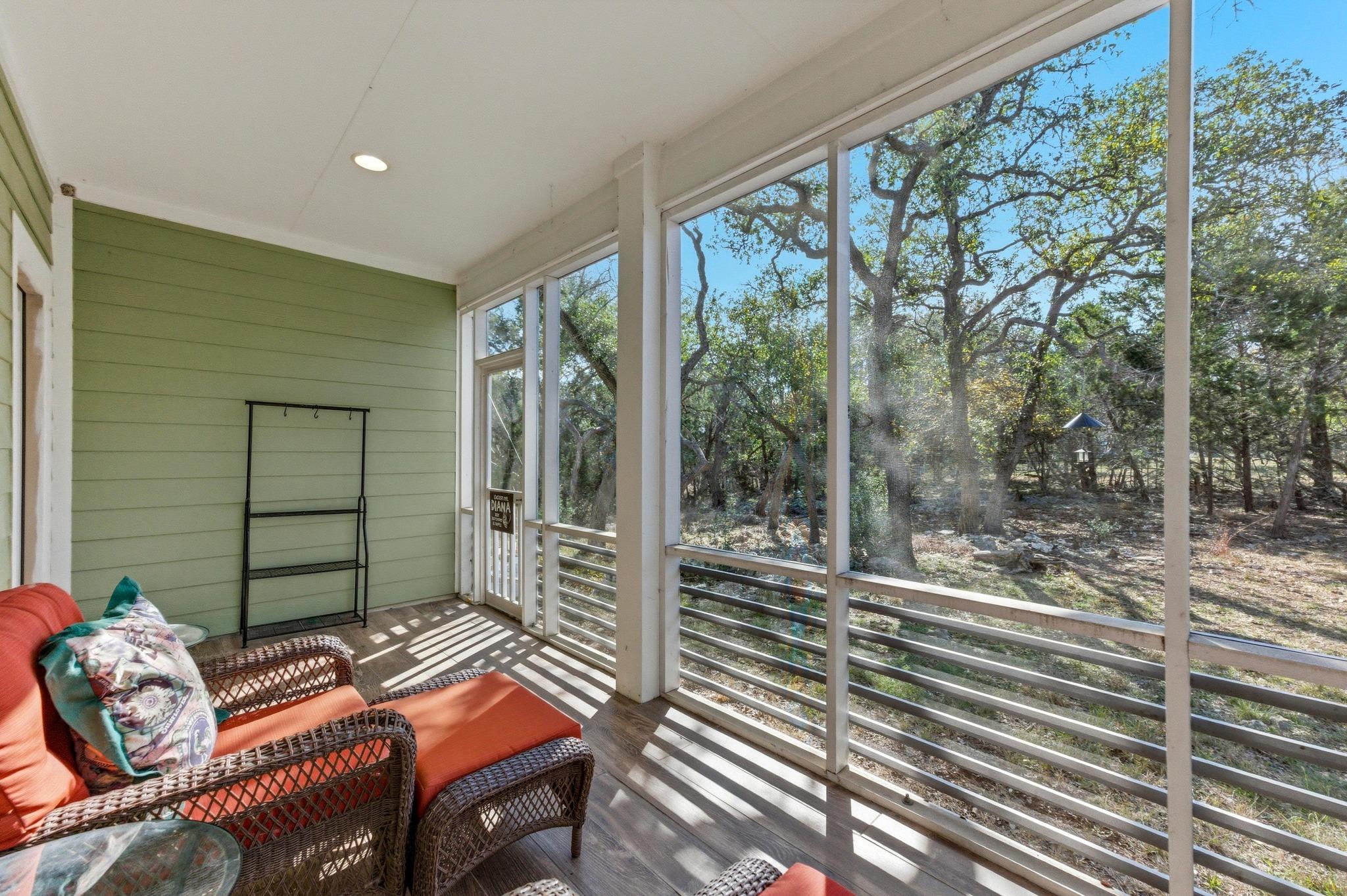 655 Cascade Trl, San Marcos, TX 78666