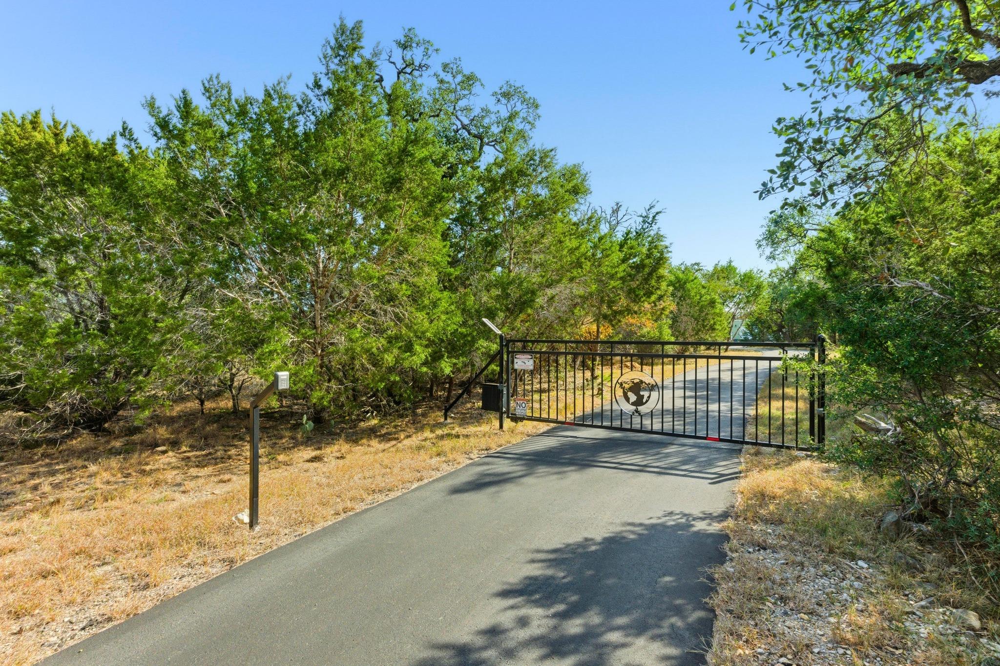 655 Cascade Trl, San Marcos, TX 78666