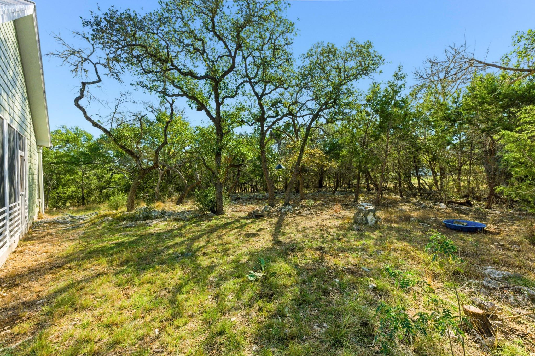 655 Cascade Trl, San Marcos, TX 78666