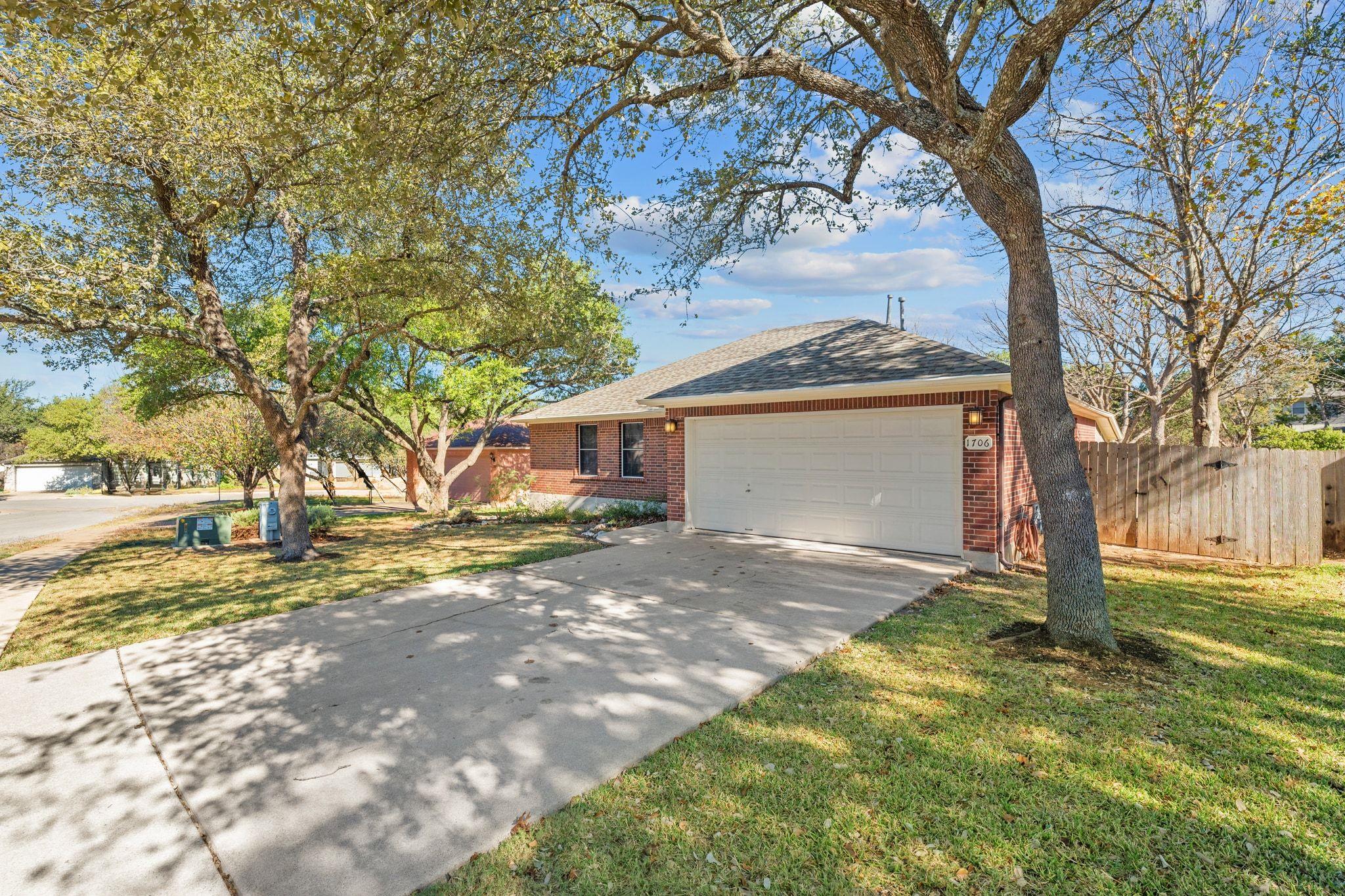 1706 Rockwood Ln, Cedar Park, TX 78613