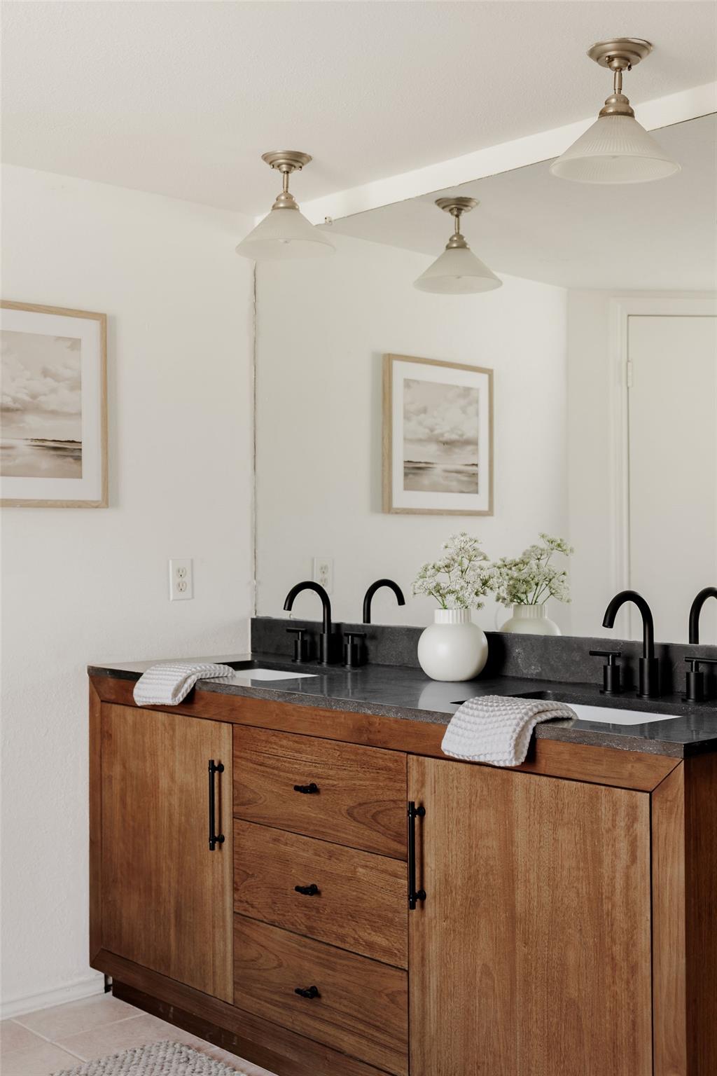 2609 Monarch Dr, Austin, TX 78748