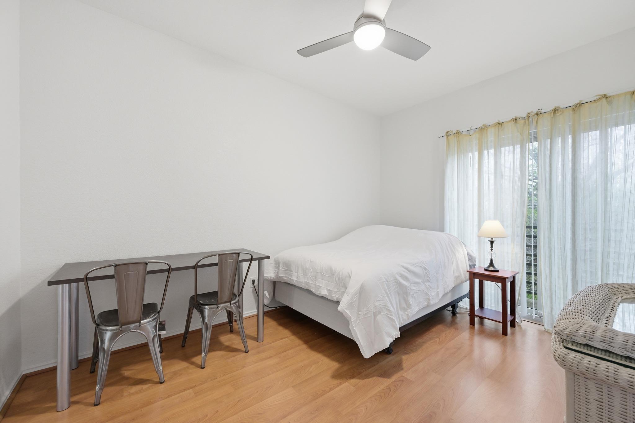 4409 Duval St # 305, Austin, TX 78751