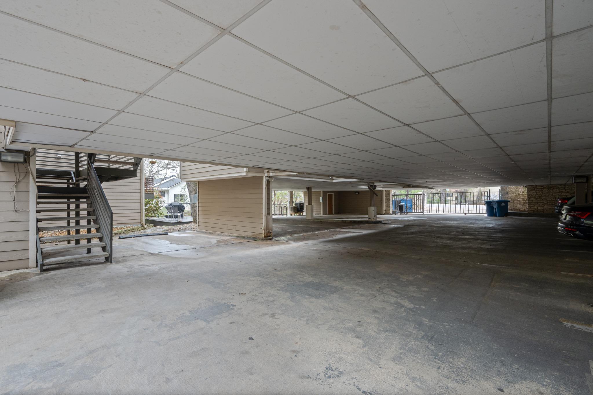 4409 Duval St # 305, Austin, TX 78751