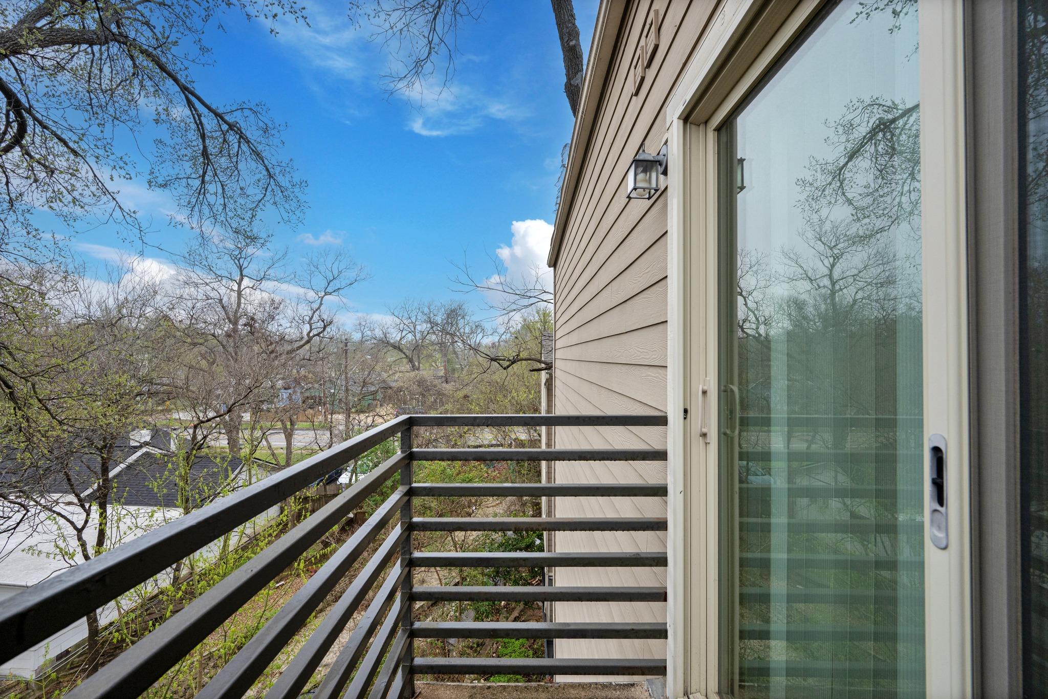 4409 Duval St # 305, Austin, TX 78751