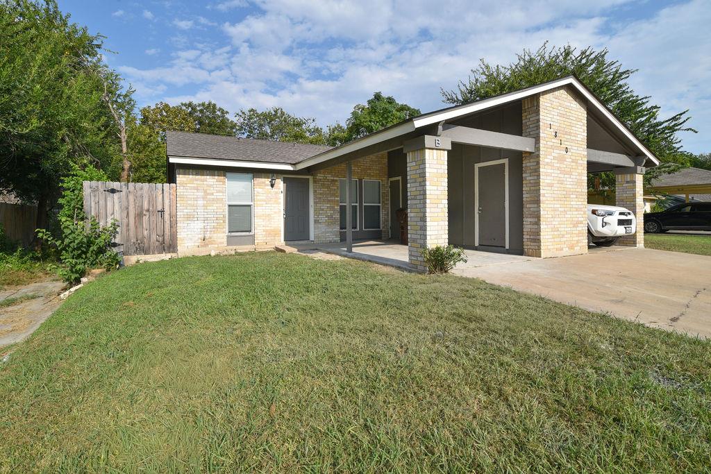 1810 Nicole Cir # B, Round Rock, TX 78664