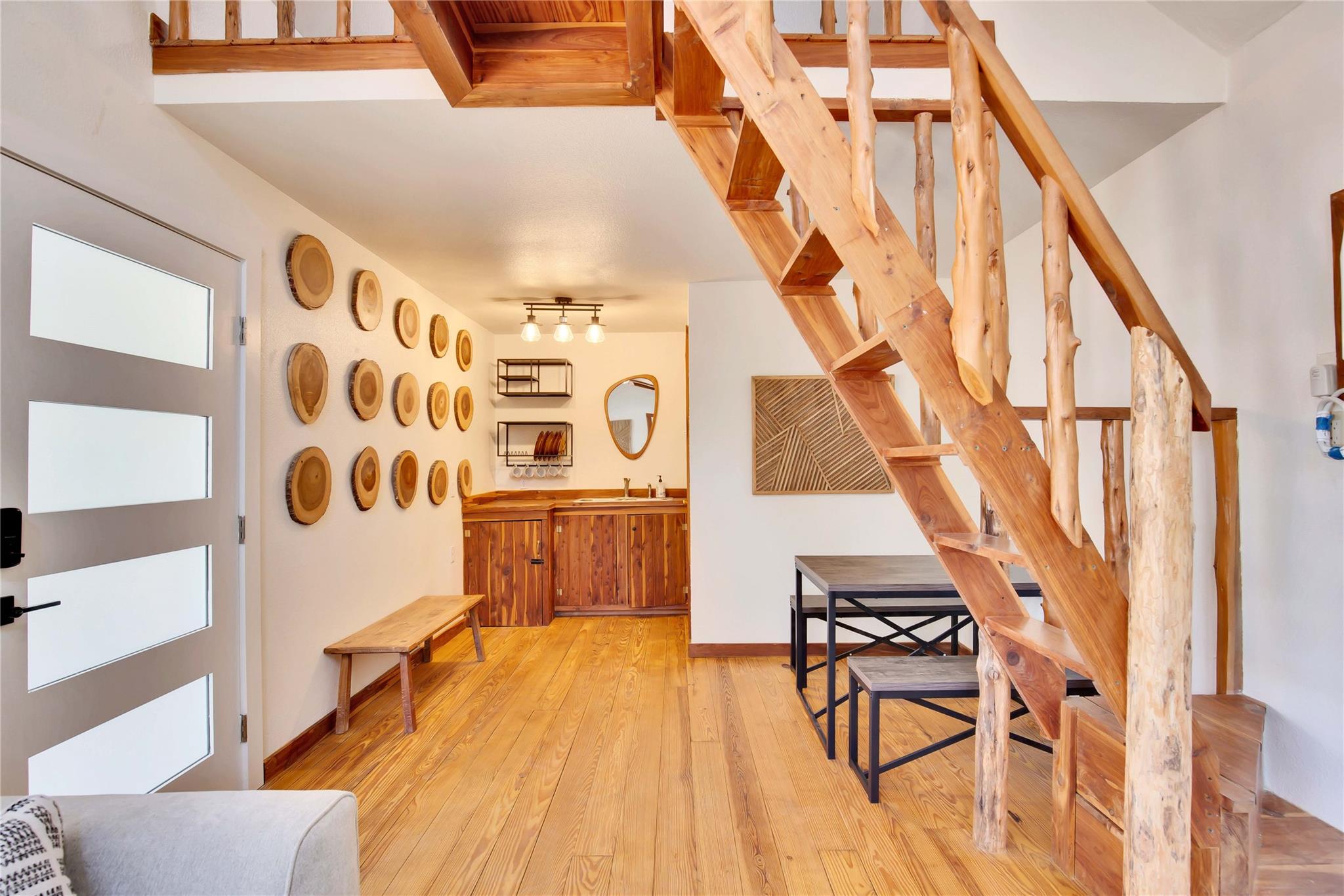 609 S Creekwood Dr, Driftwood, TX 78619