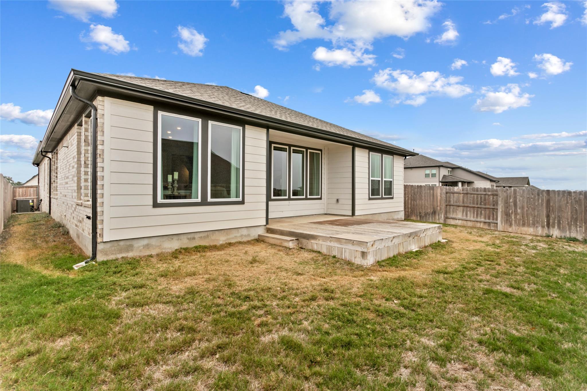 1035 Teakmill Trl, San Marcos, TX 78666