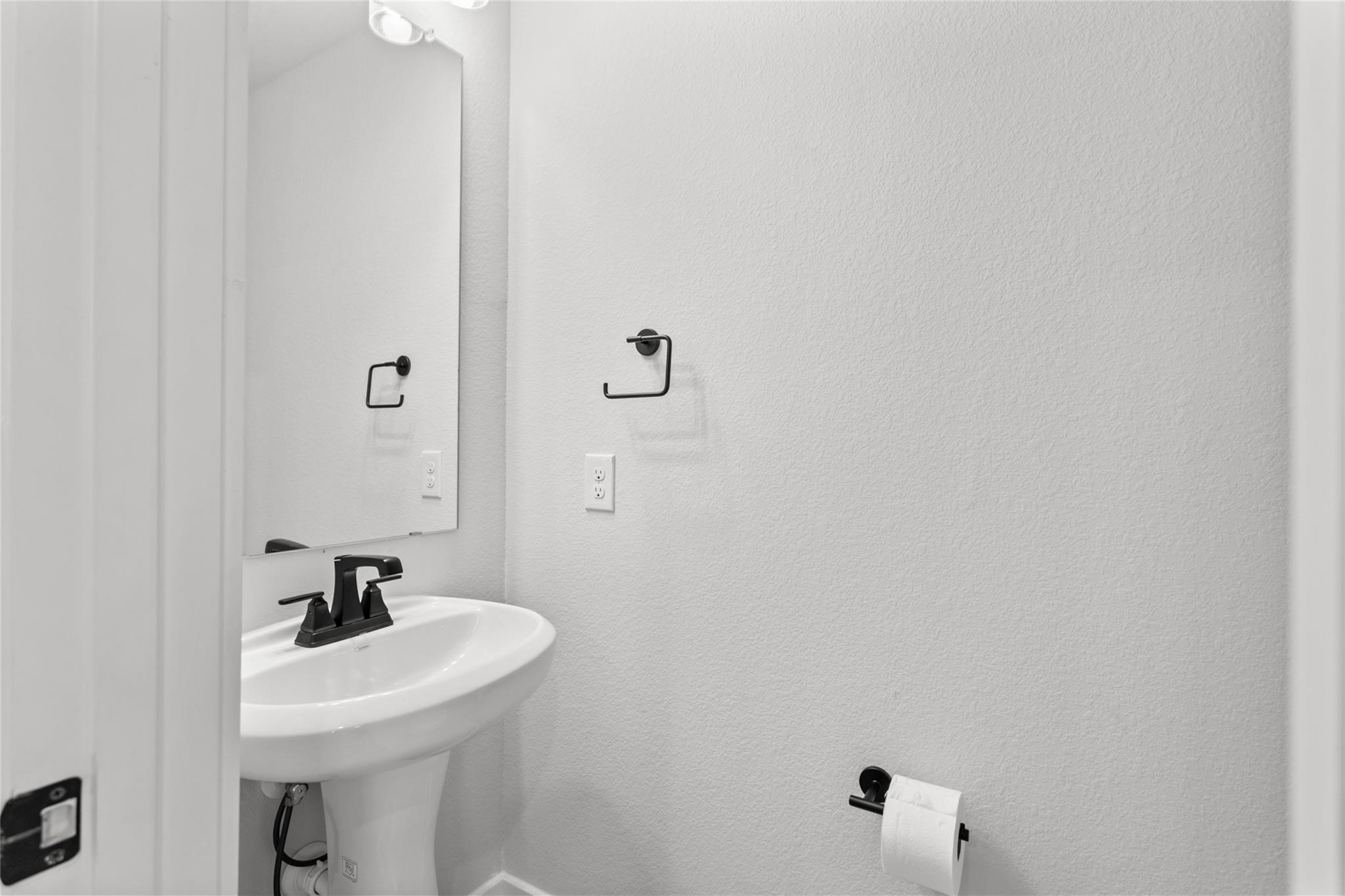 1035 Teakmill Trl, San Marcos, TX 78666