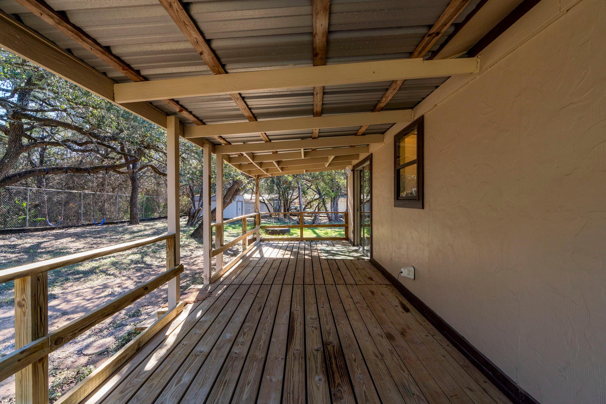 500 Grand Prairie Cir, Dripping Springs, TX 78620