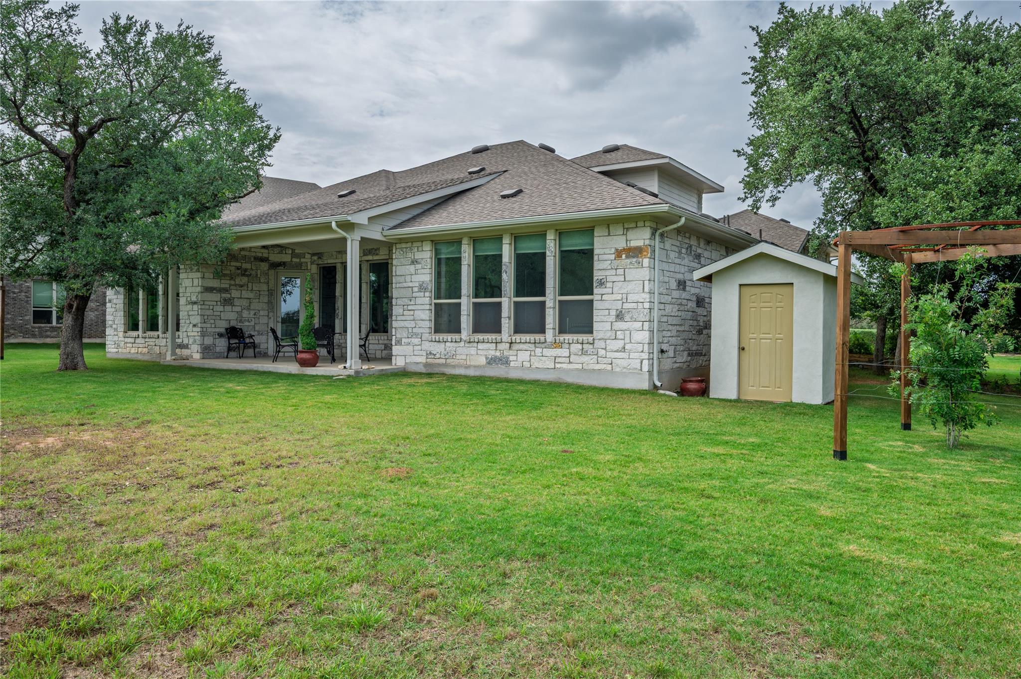 1404 Scenic Oaks Dr, Georgetown, TX 78628