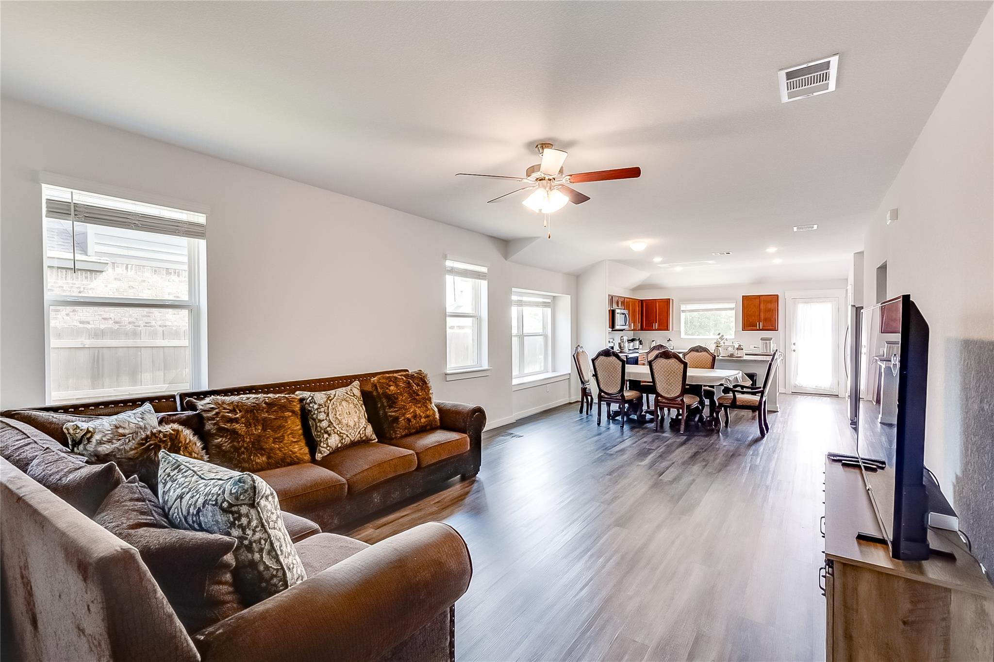 1104 Terrace View Dr, Georgetown, TX 78628