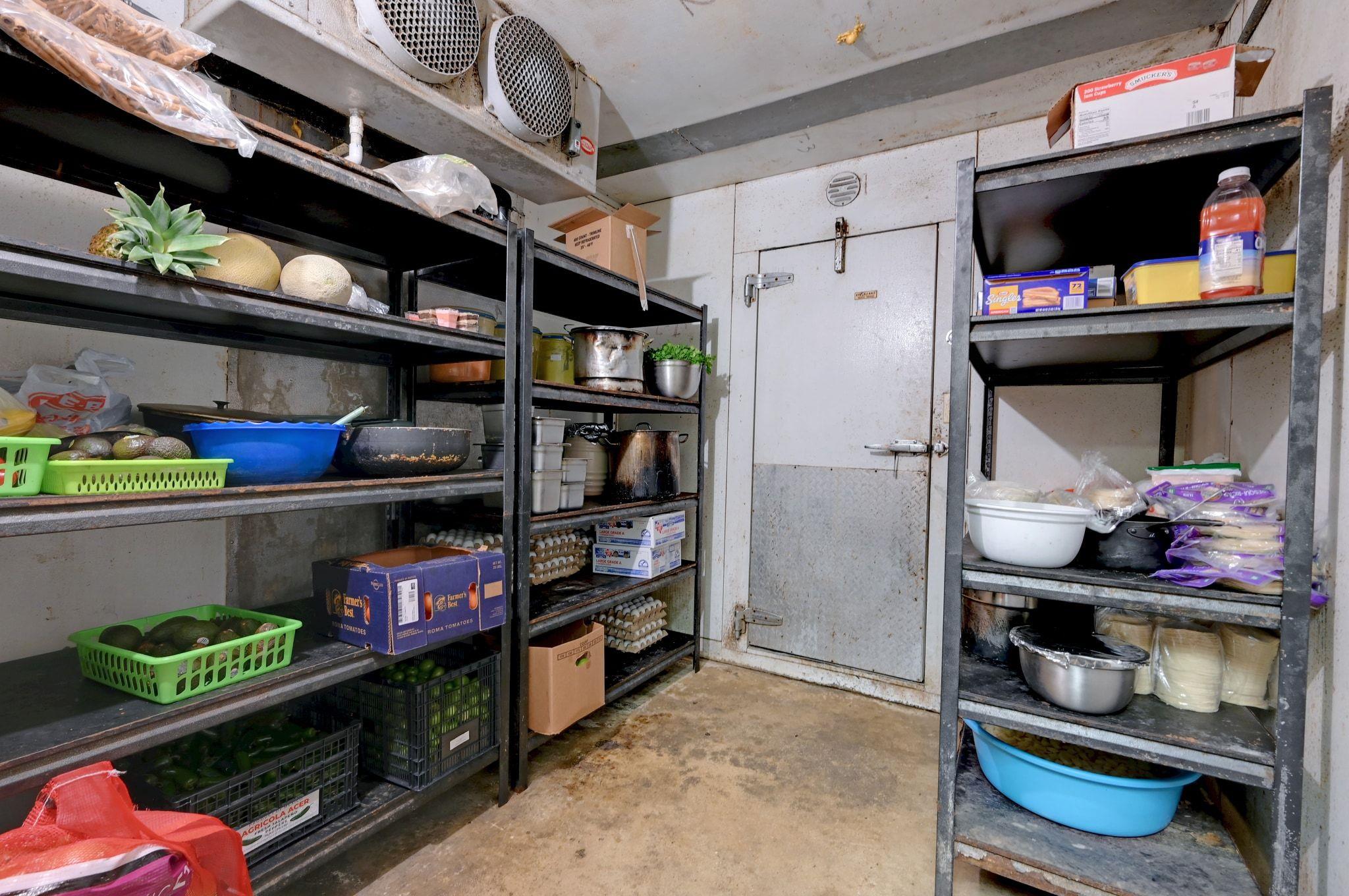 14100 Camino Real, Niederwald, TX 78640