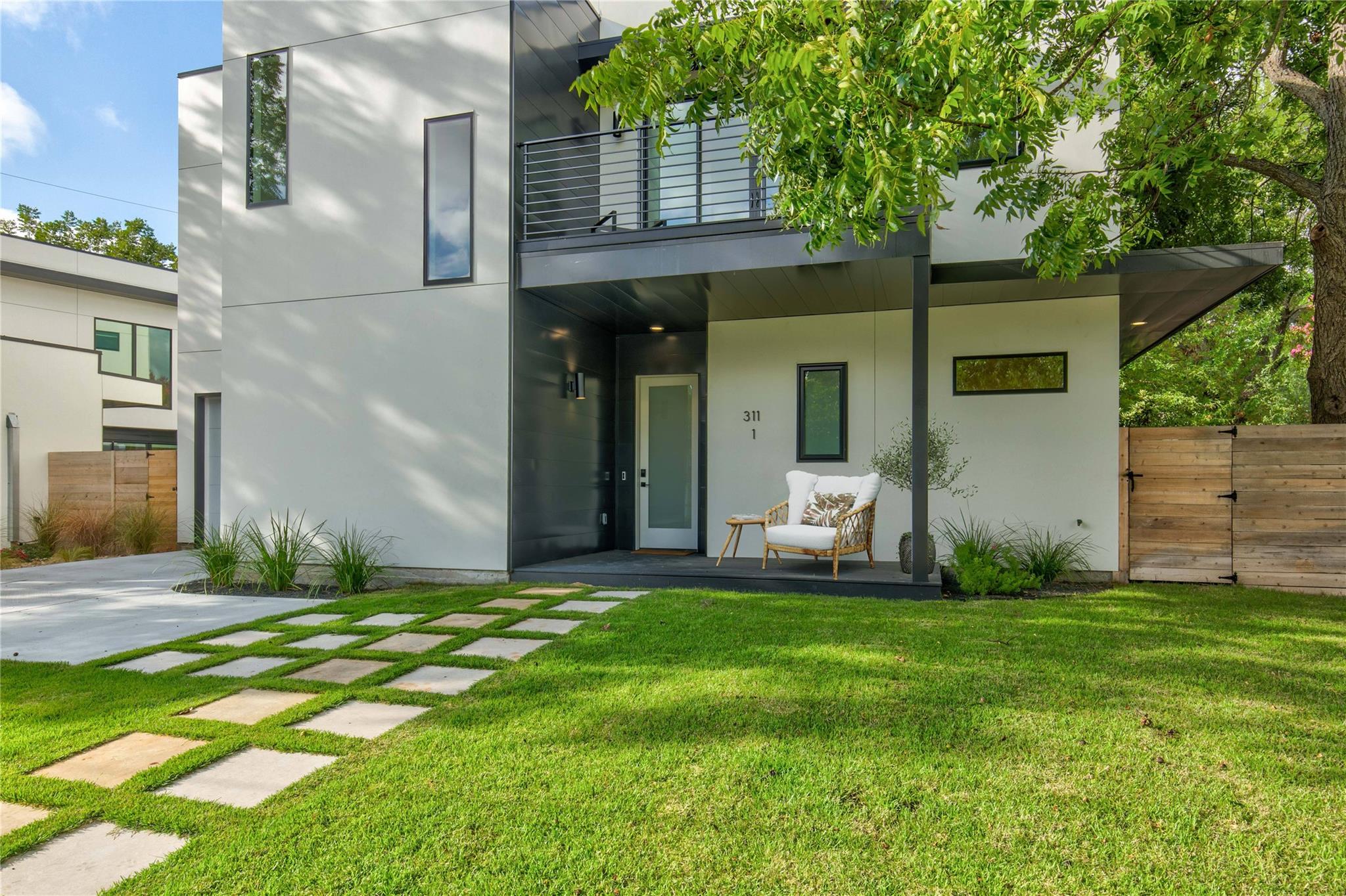 311-1 Havana St, Austin, TX 78704