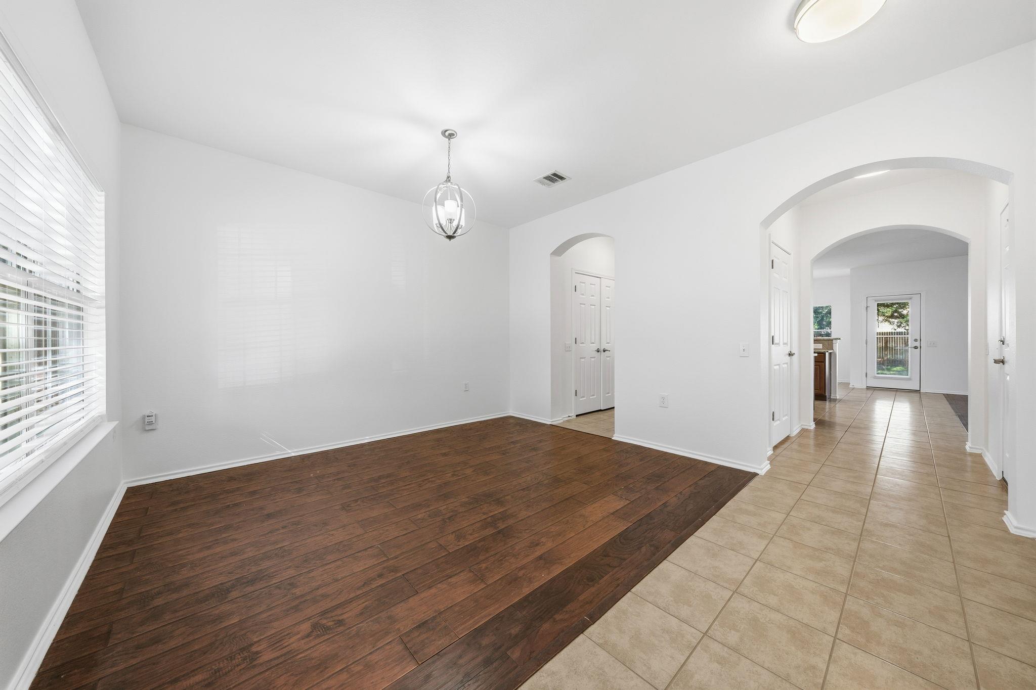 5712 Zachary Scott St, Austin, TX 78747