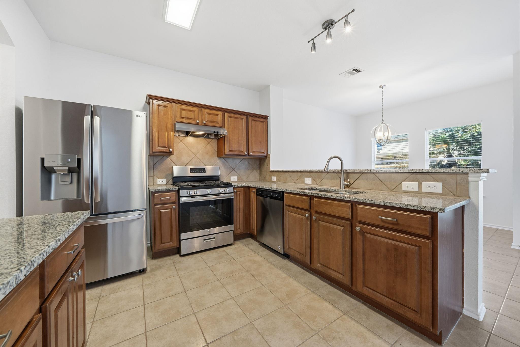 5712 Zachary Scott St, Austin, TX 78747