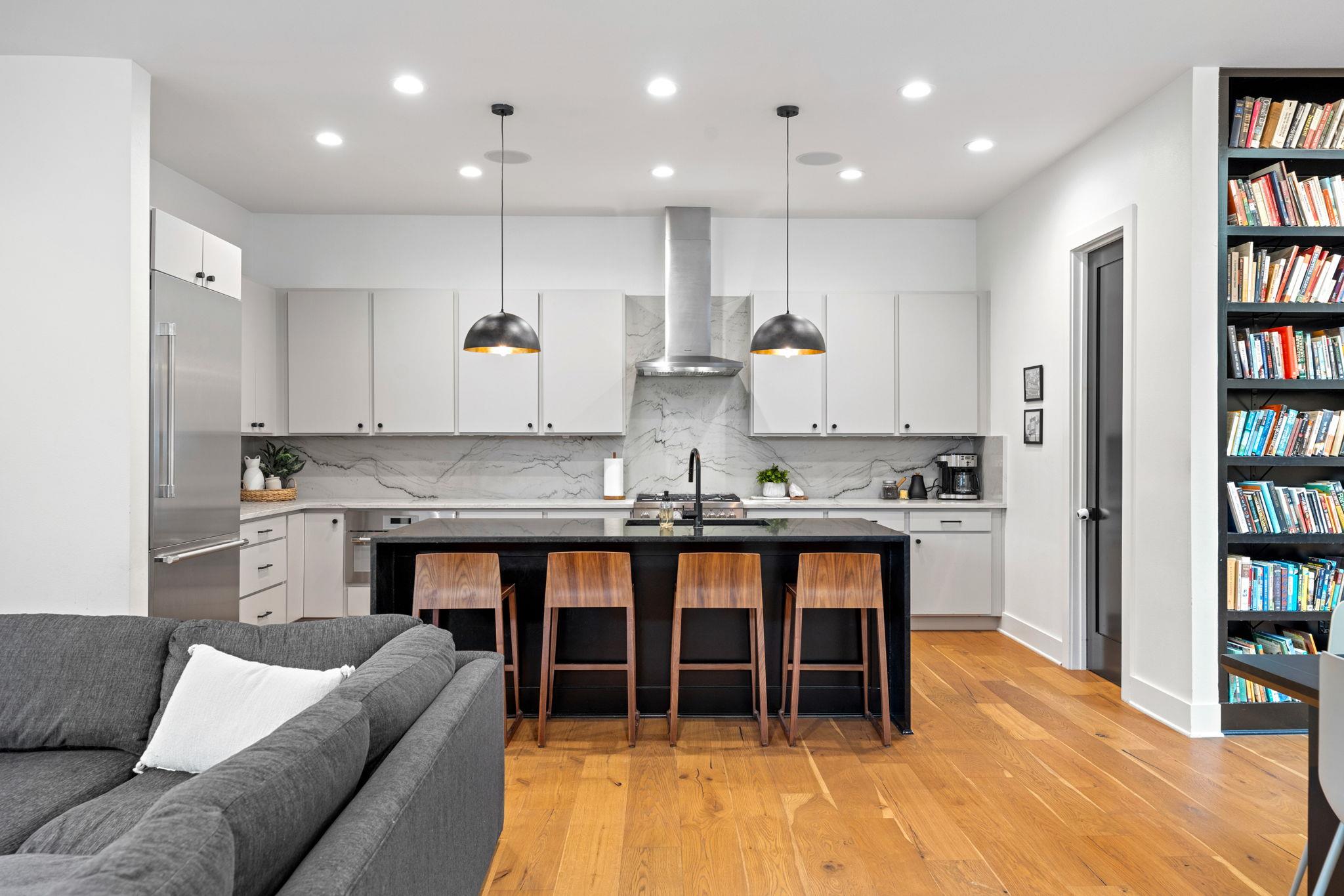 1612 Clifford Ave, Austin, TX 78702