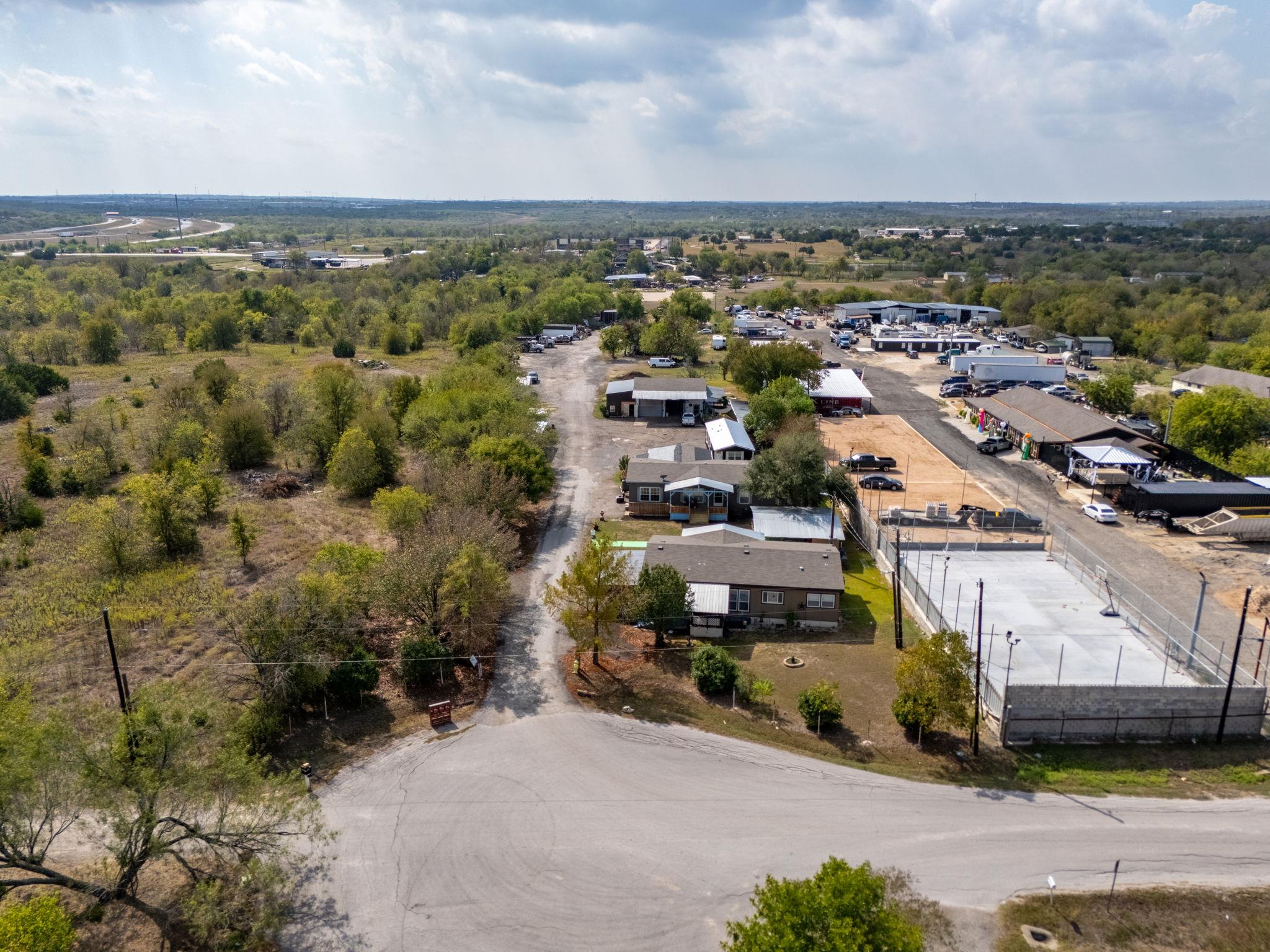 10811 San Jose Ave, Del Valle, TX 78617