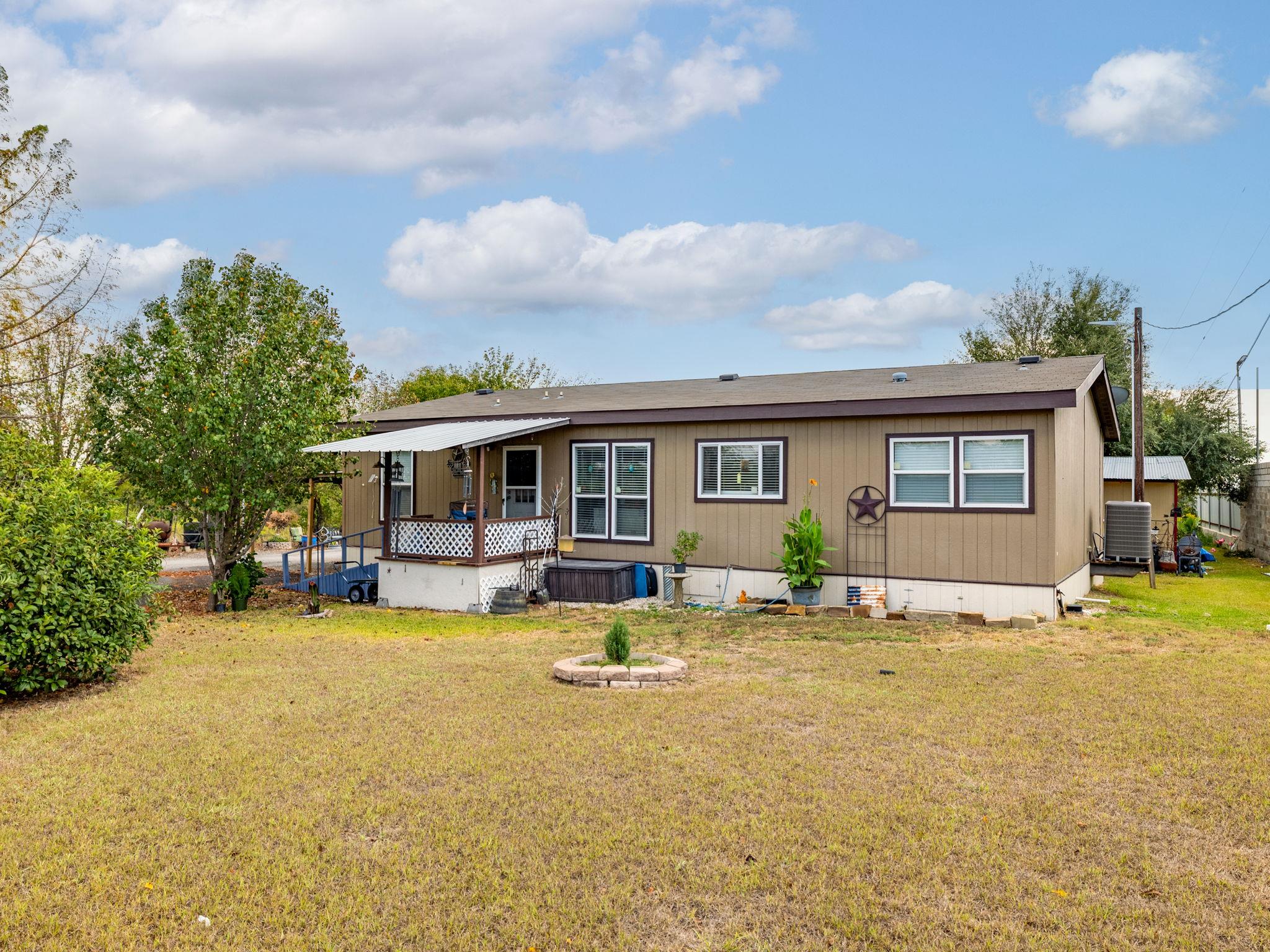 10811 San Jose Ave, Del Valle, TX 78617