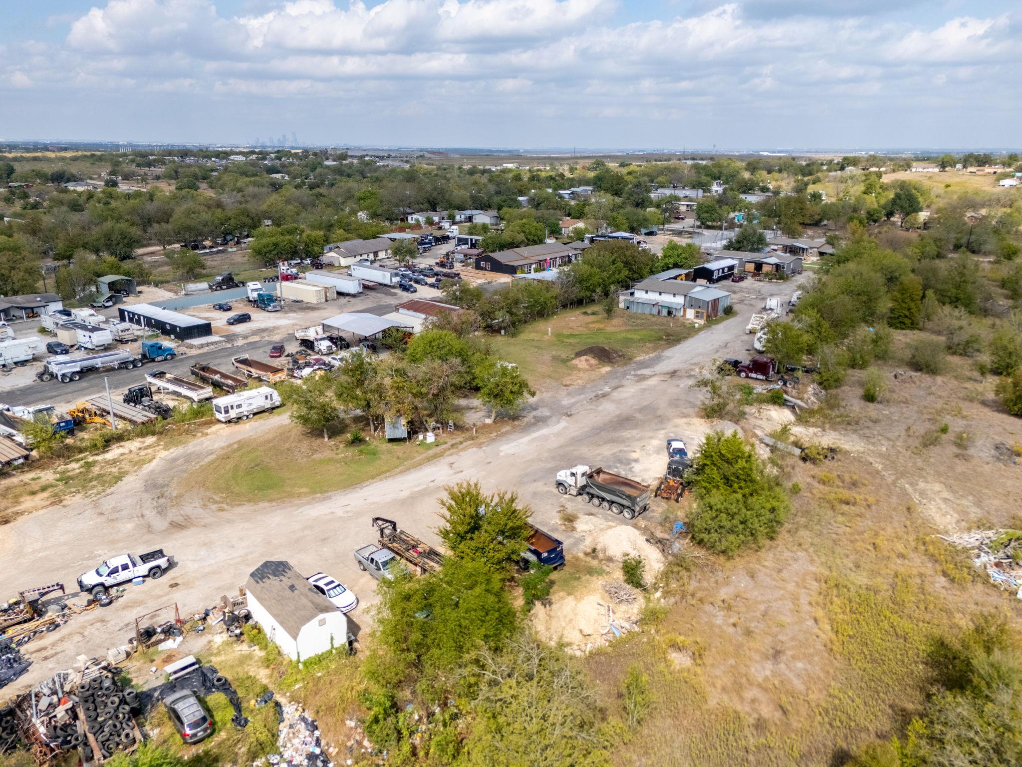 10811 San Jose Ave, Del Valle, TX 78617