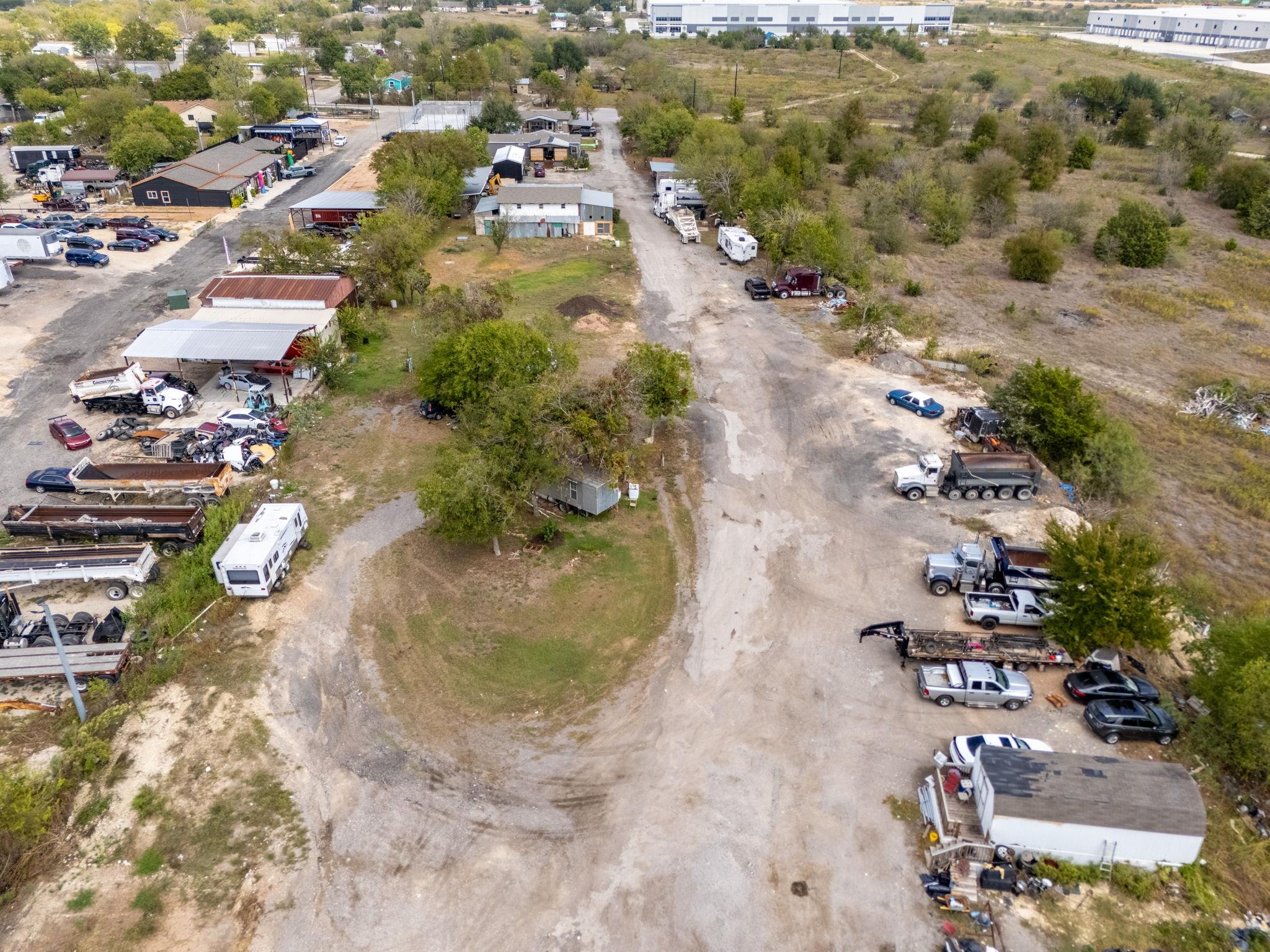 10811 San Jose Ave, Del Valle, TX 78617