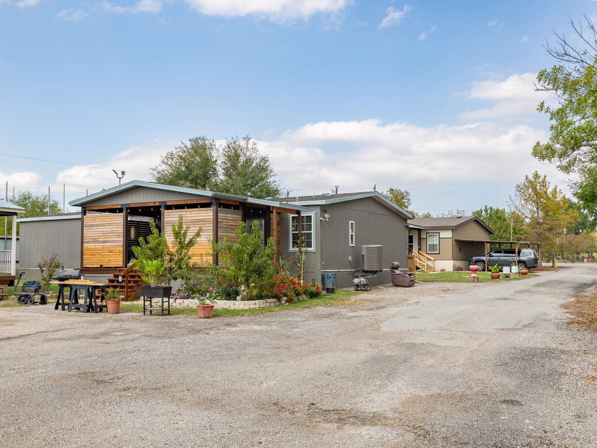 10811 San Jose Ave, Del Valle, TX 78617