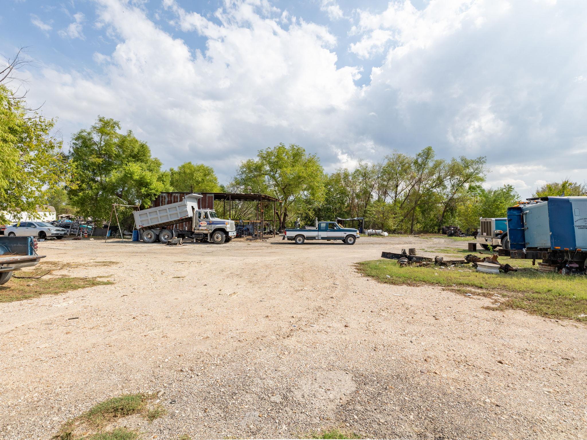 10811 San Jose Ave, Del Valle, TX 78617