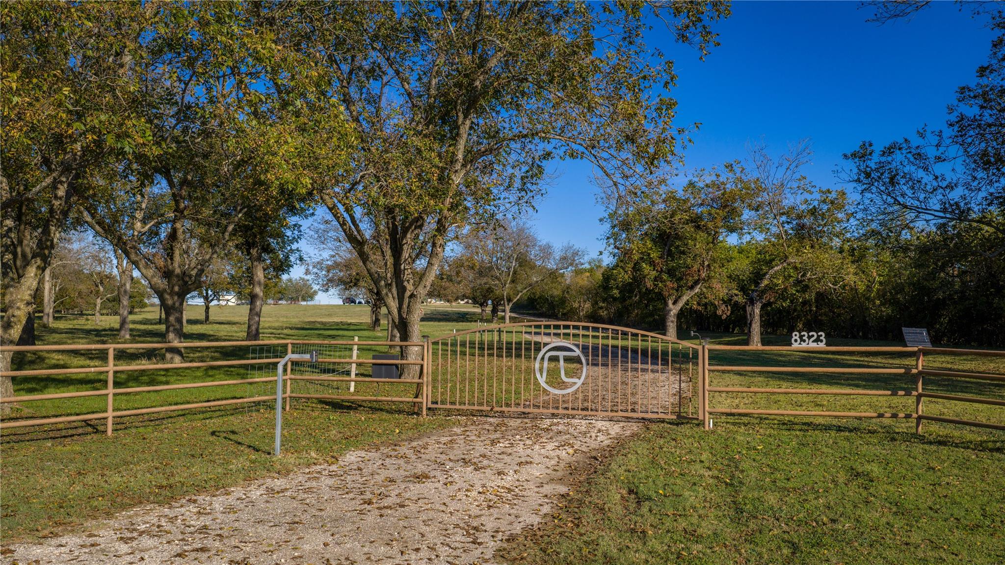 8323 E State Highway 29, Georgetown, TX 78626