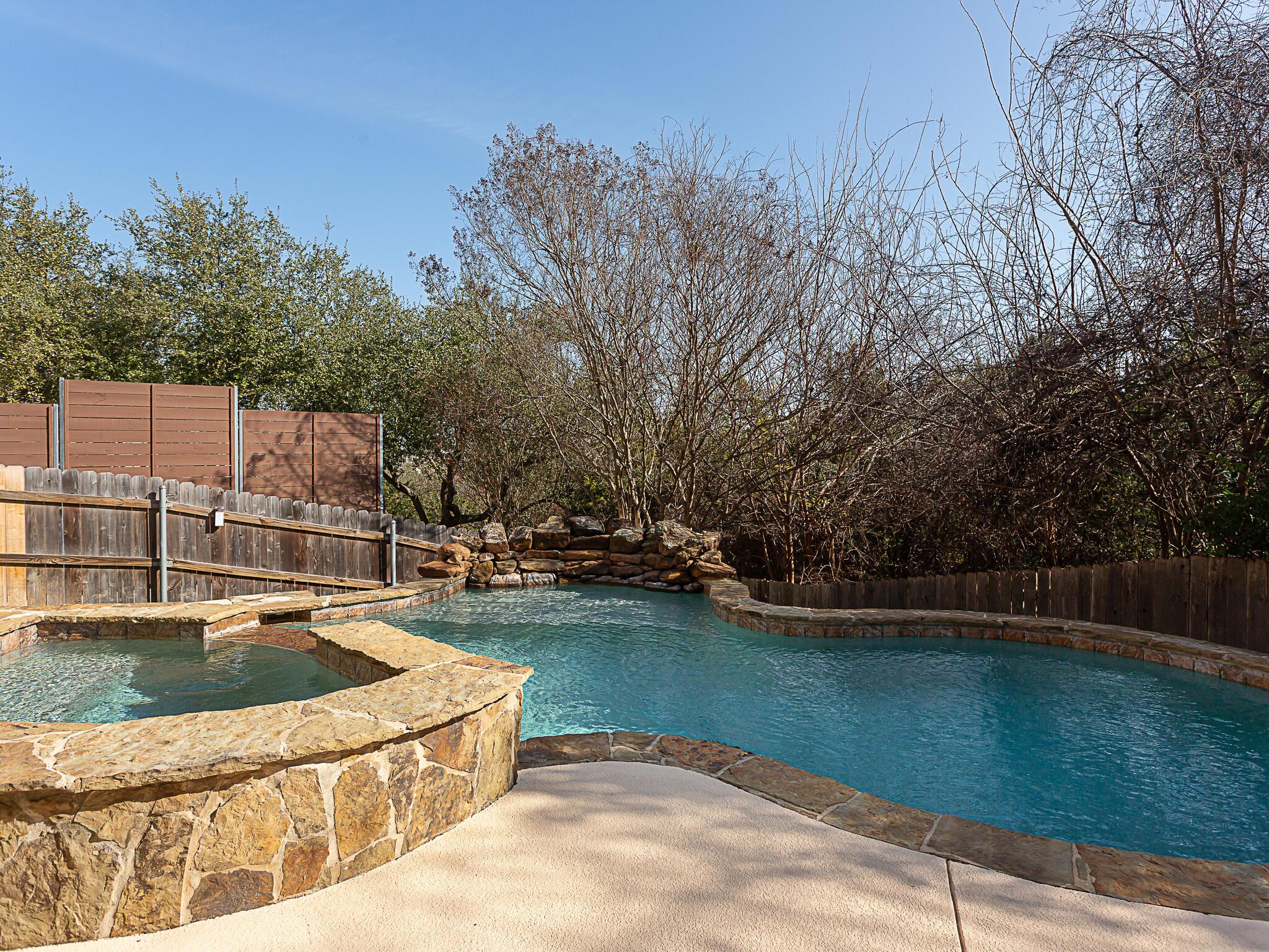 7908 Journeyville Dr, Austin, TX 78735