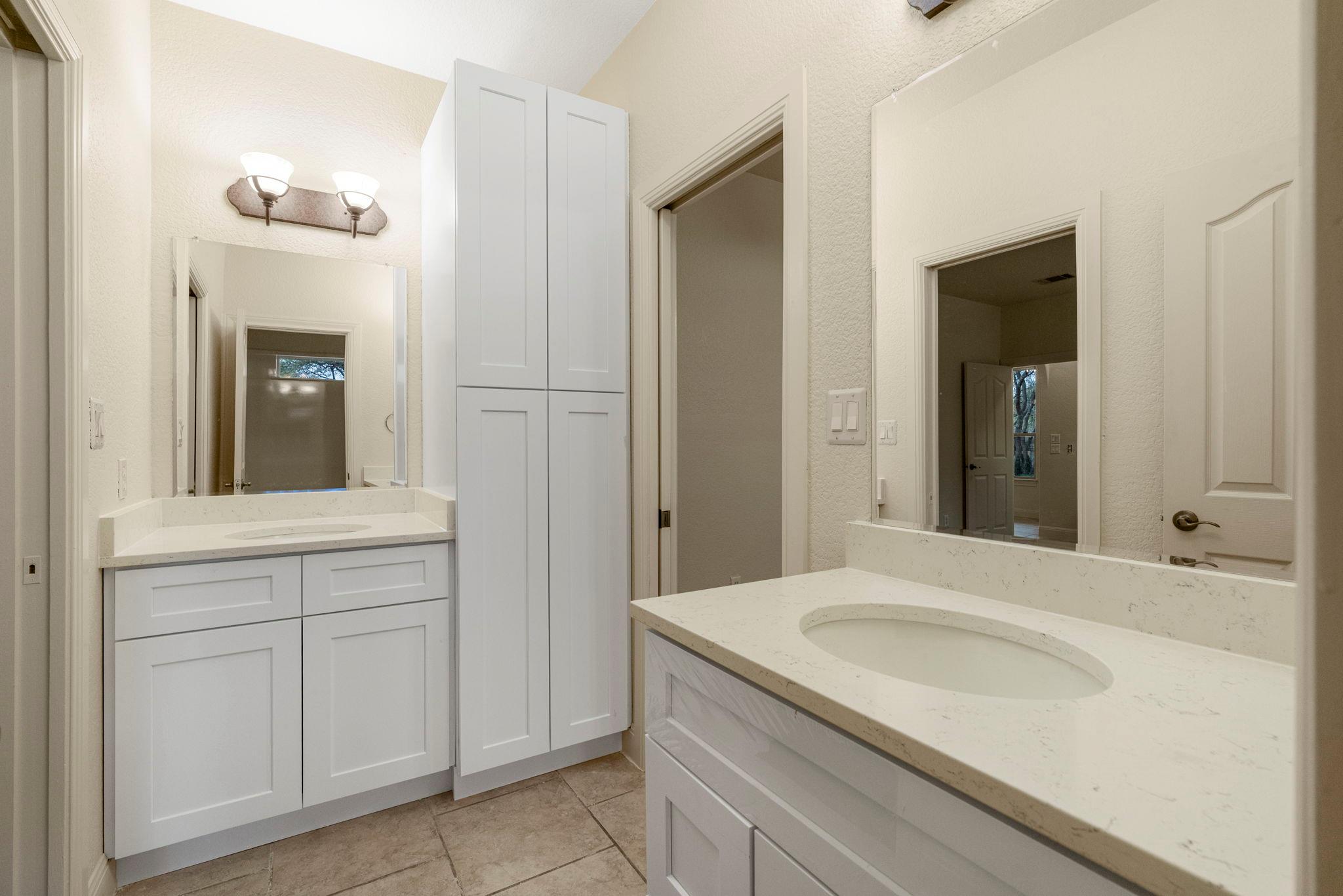 301 Goldridge Dr, Georgetown, TX 78633