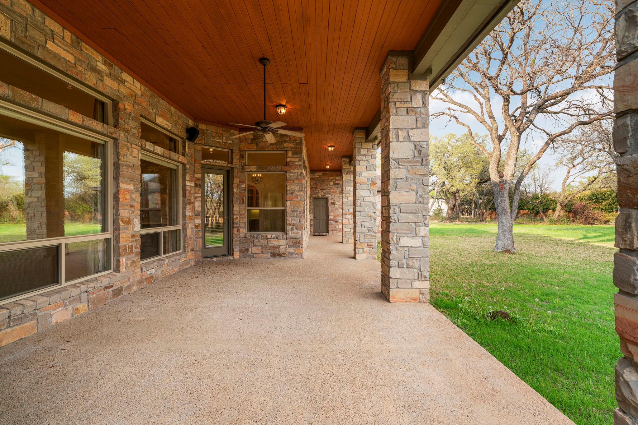 301 Goldridge Dr, Georgetown, TX 78633