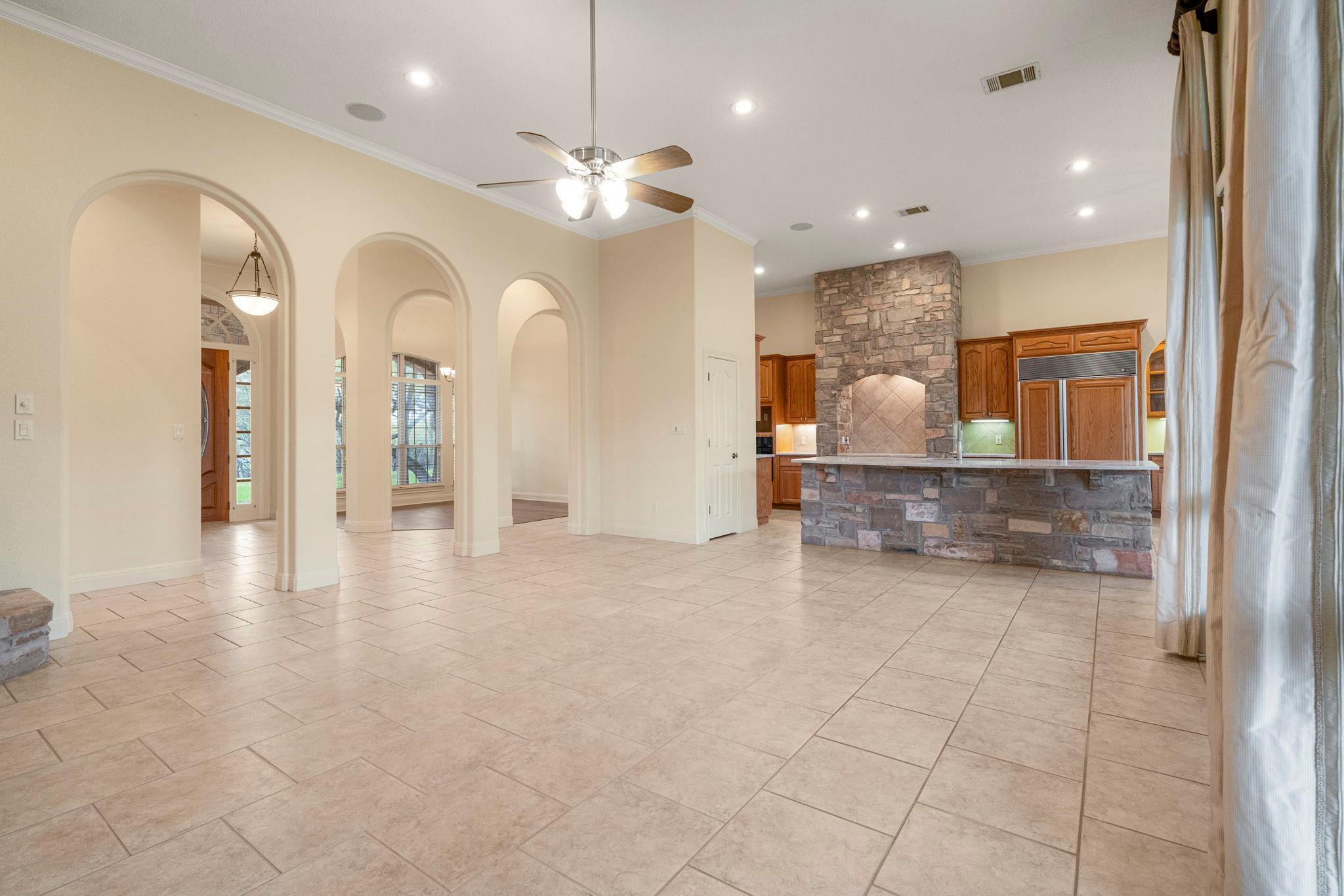 301 Goldridge Dr, Georgetown, TX 78633