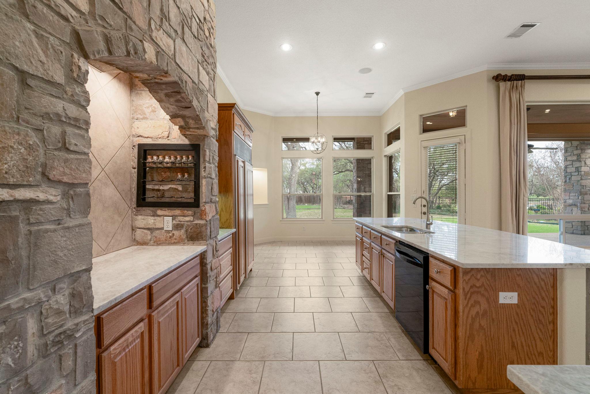 301 Goldridge Dr, Georgetown, TX 78633