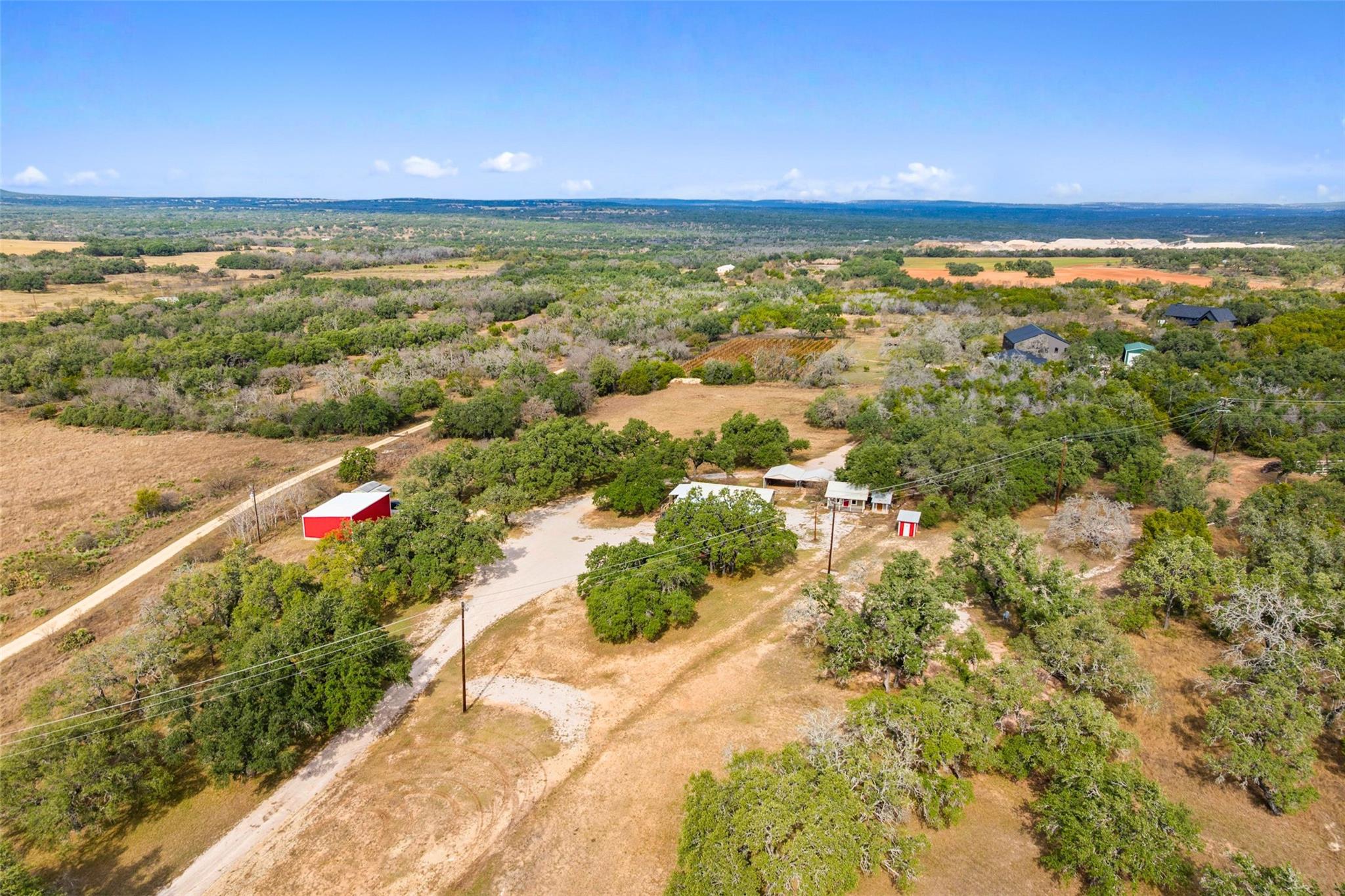 214 Edmonds Ave, Johnson City, TX 78636