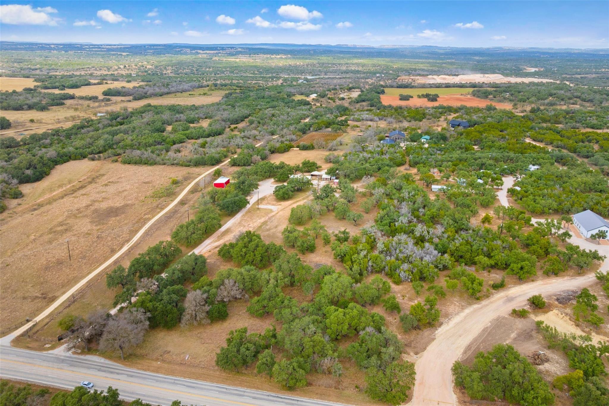 214 Edmonds Ave, Johnson City, TX 78636