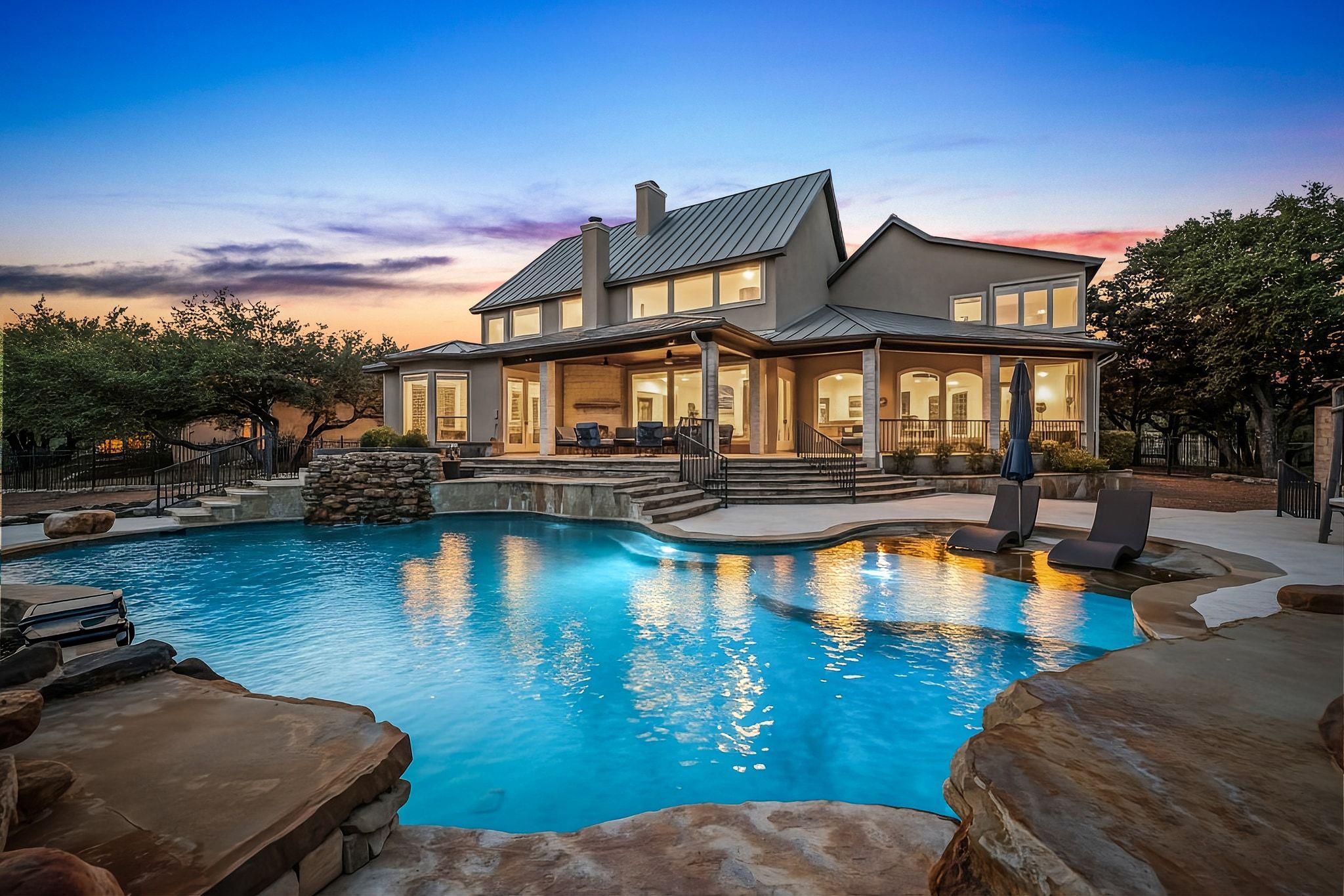 185 Shimmering Shore Ct, Spring Branch, TX 78070