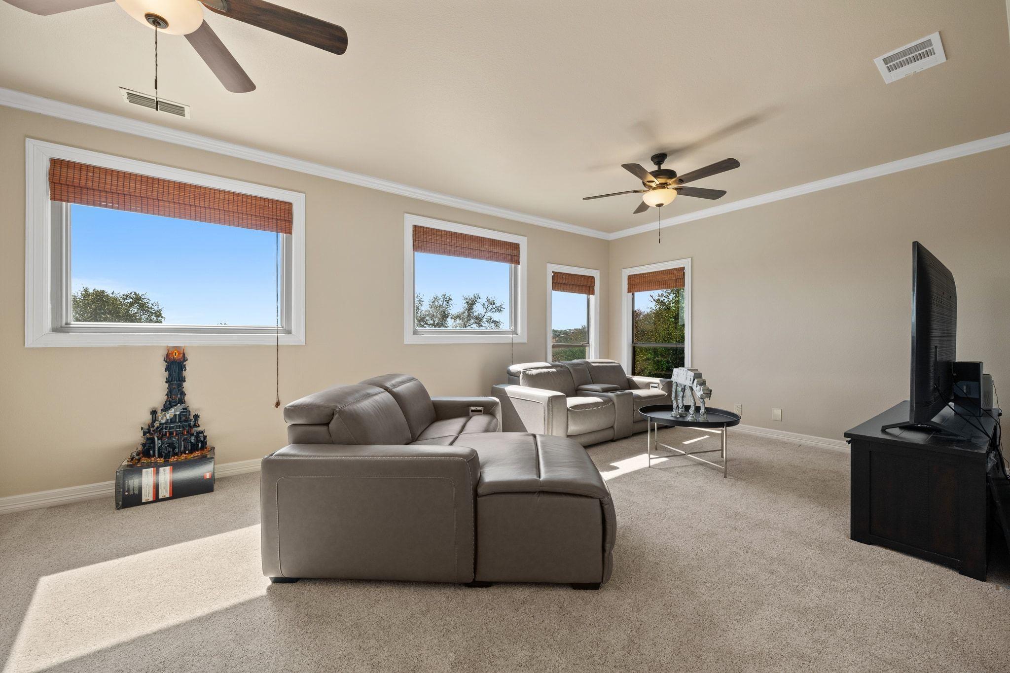 185 Shimmering Shore Ct, Spring Branch, TX 78070