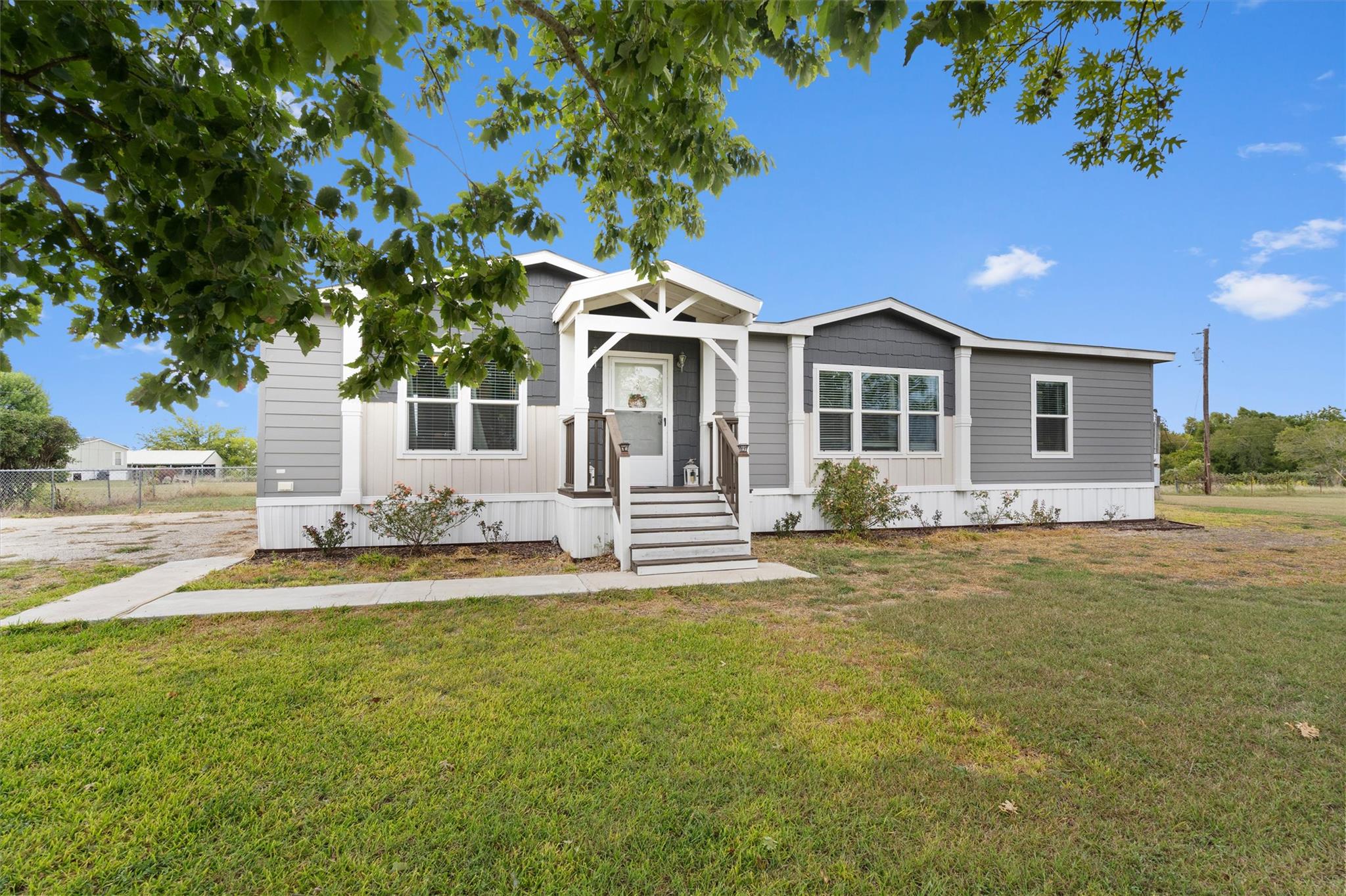 16351 Fm 1660, Taylor, TX 76574