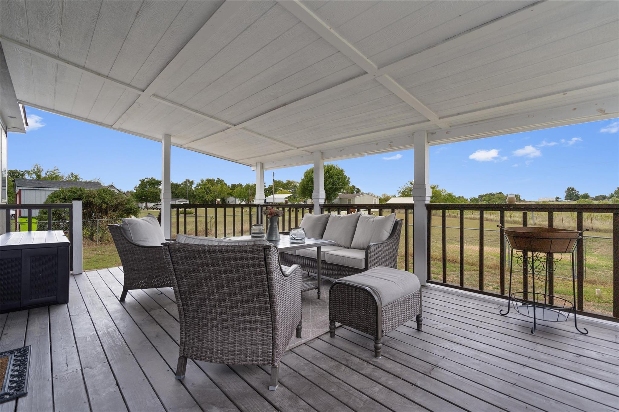 16351 Fm 1660, Taylor, TX 76574