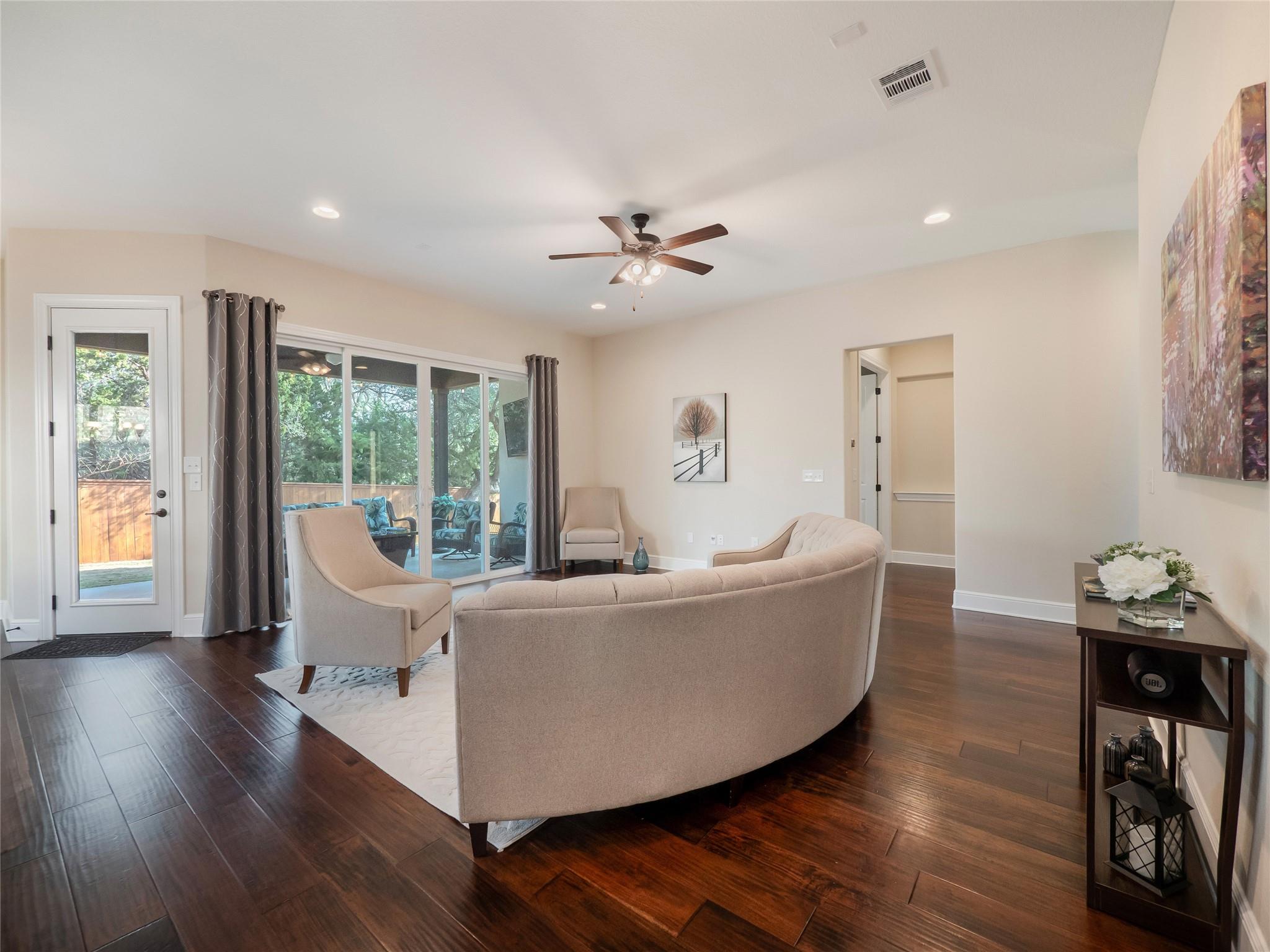 3202 Scenic Valley Dr, Cedar Park, TX 78641