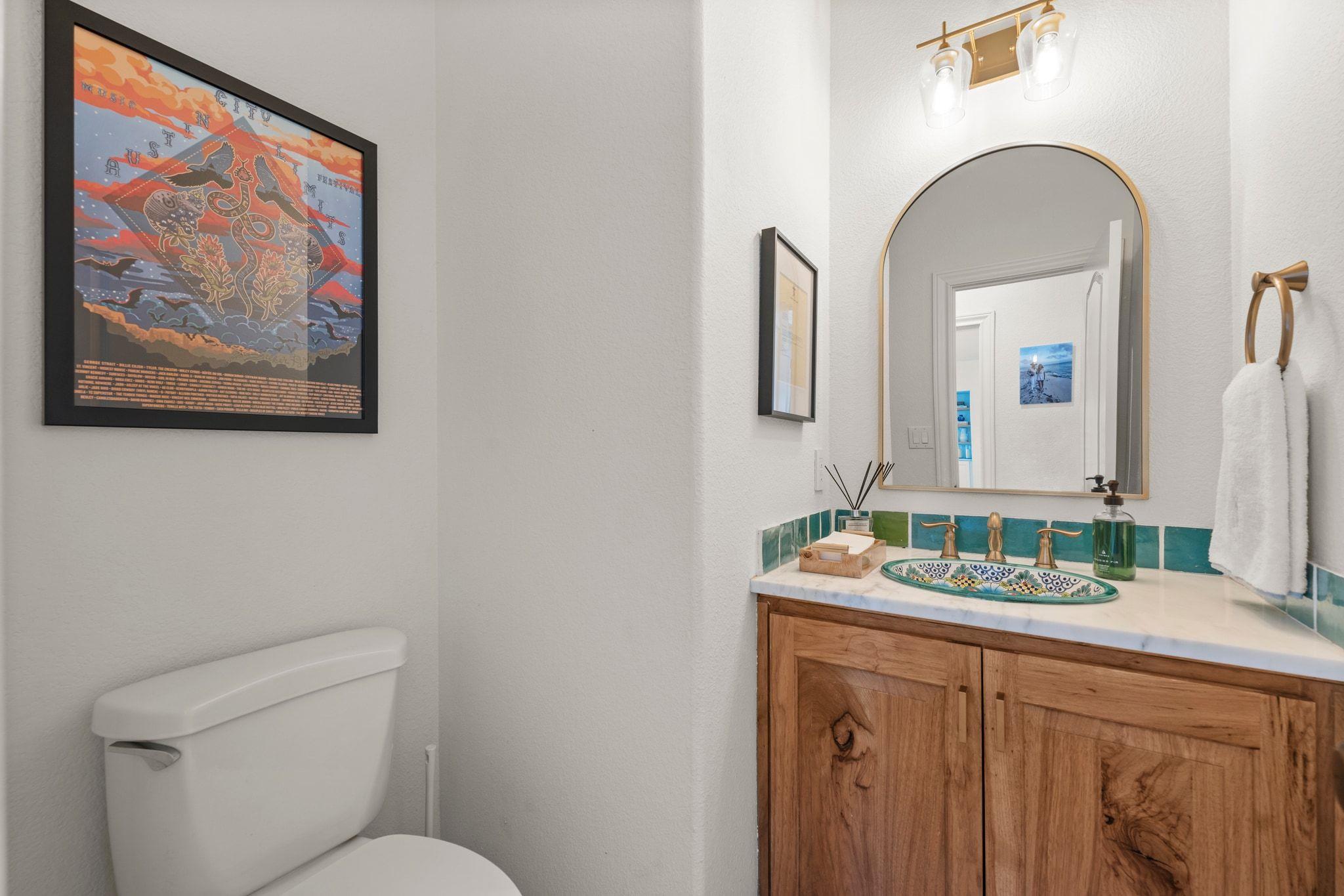 1030 Daviot Dr, Spicewood, TX 78669