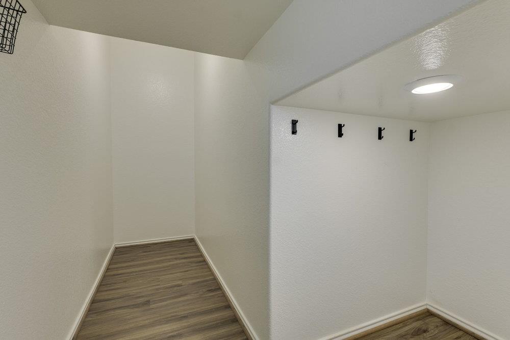 1107 Winifred Dr, Austin, TX 78748