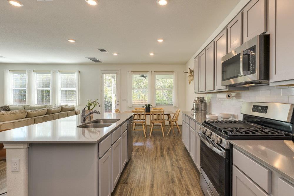 1107 Winifred Dr, Austin, TX 78748