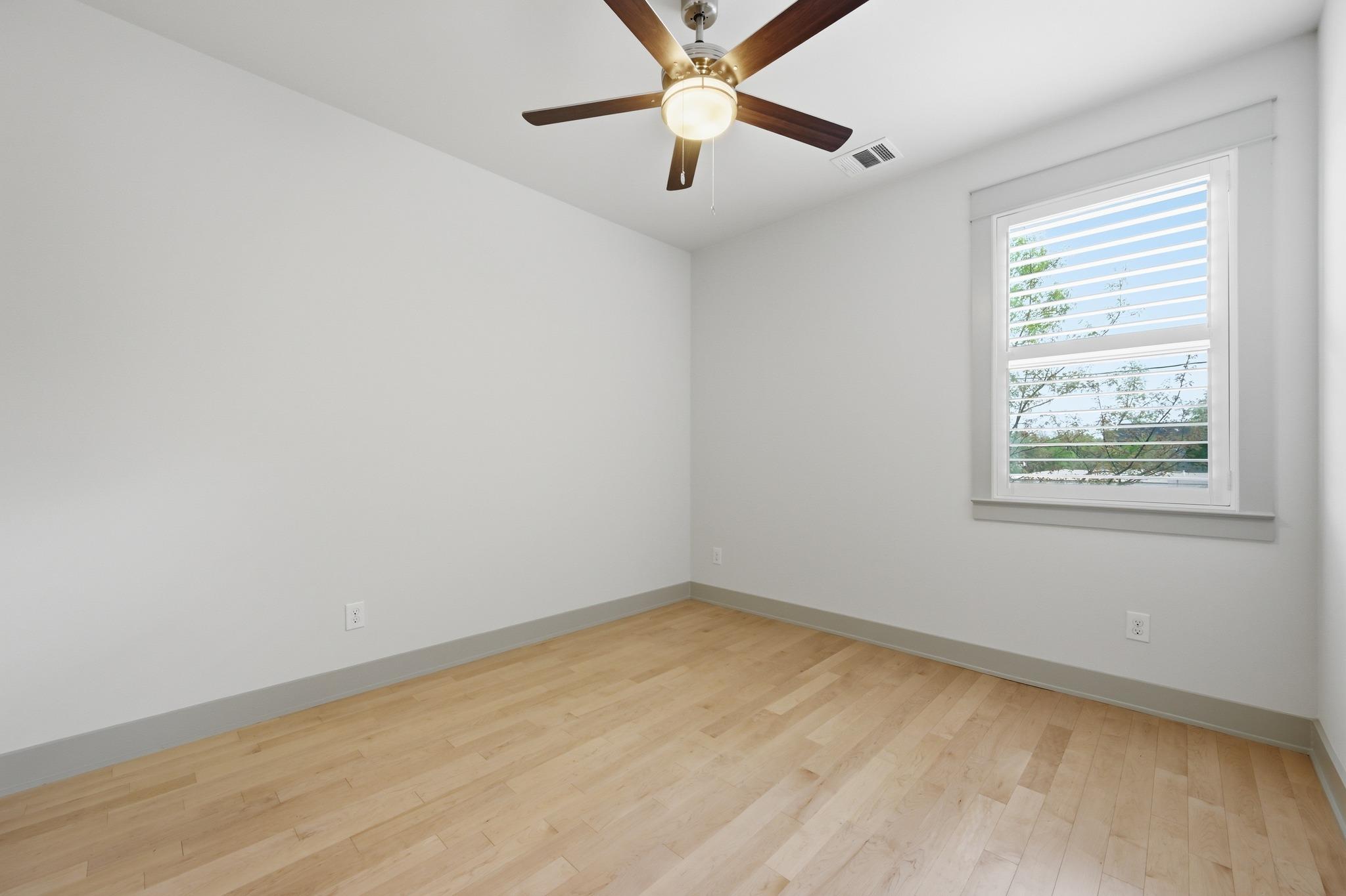 1917 W Saint Johns Ave # A, Austin, TX 78757